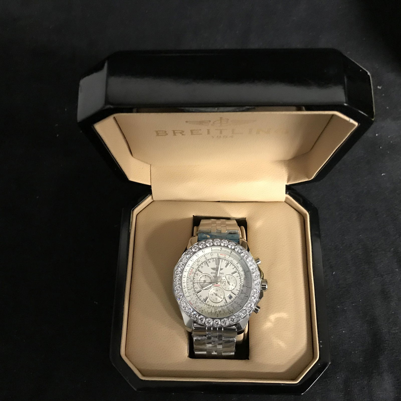 Replica Breitling Bentley Motors Special Edition Chrono (1 of 4)