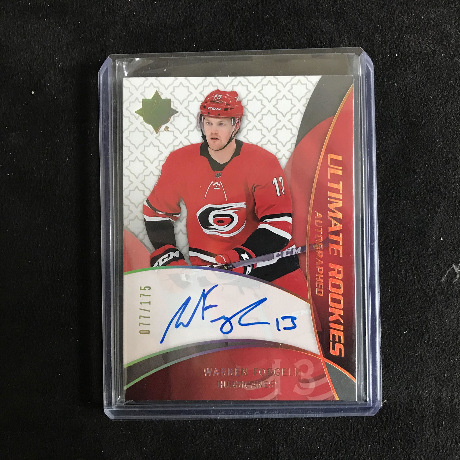 2018-19 Upperdeck Ultimate Rookies Autographed Warren (1 of 1)