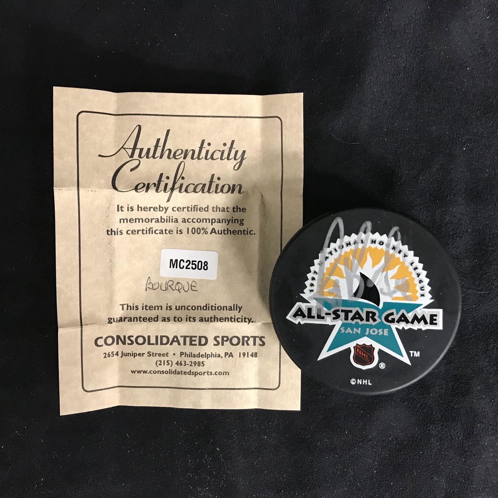 RAY BOURQUE SIGNED NHL ALL-STAR GAME HOCKEY PUCK w/ COA (1 of 1)