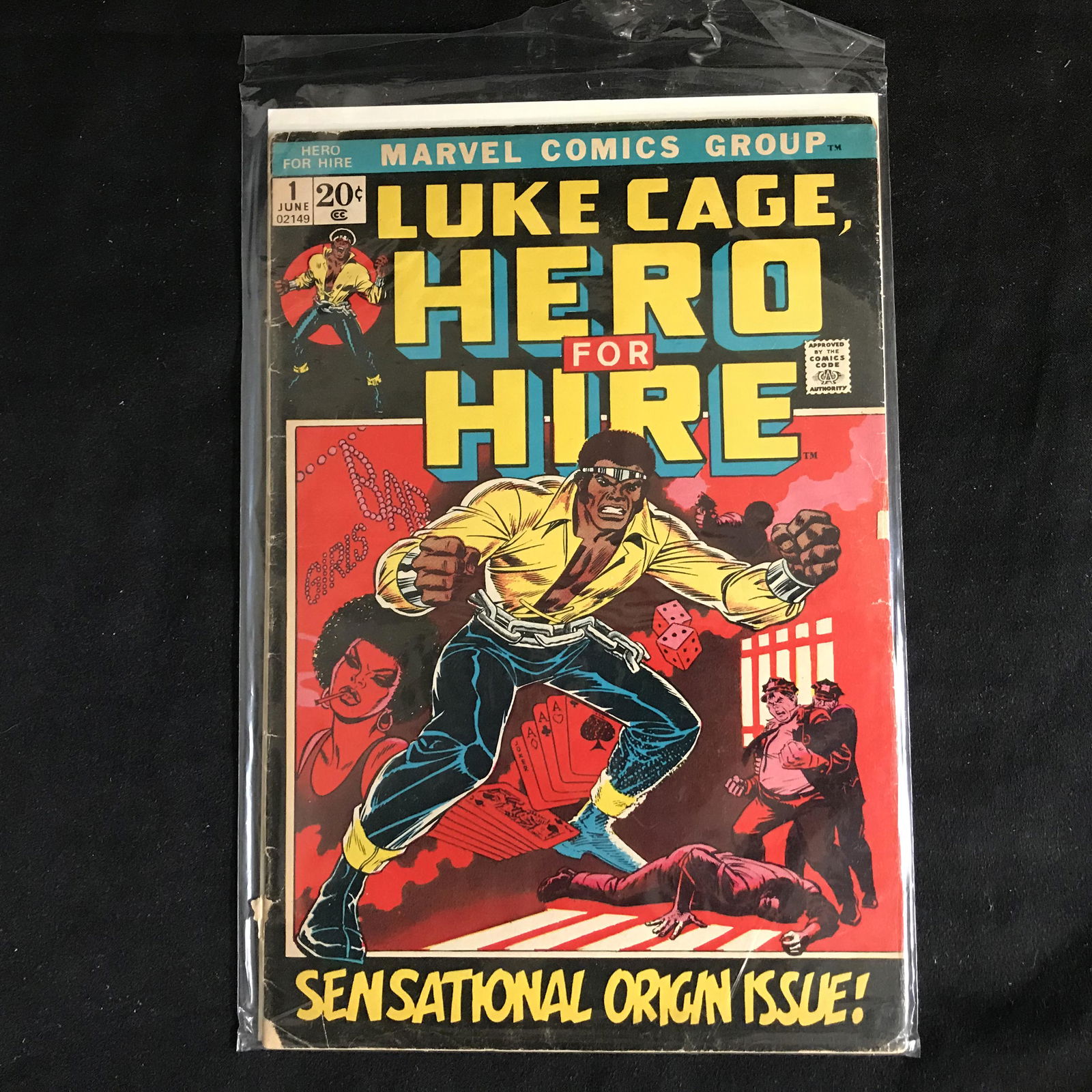 LUKE CAGE, HERO FOR HIRE #1 (MARVEL COMICS) (1 of 1)