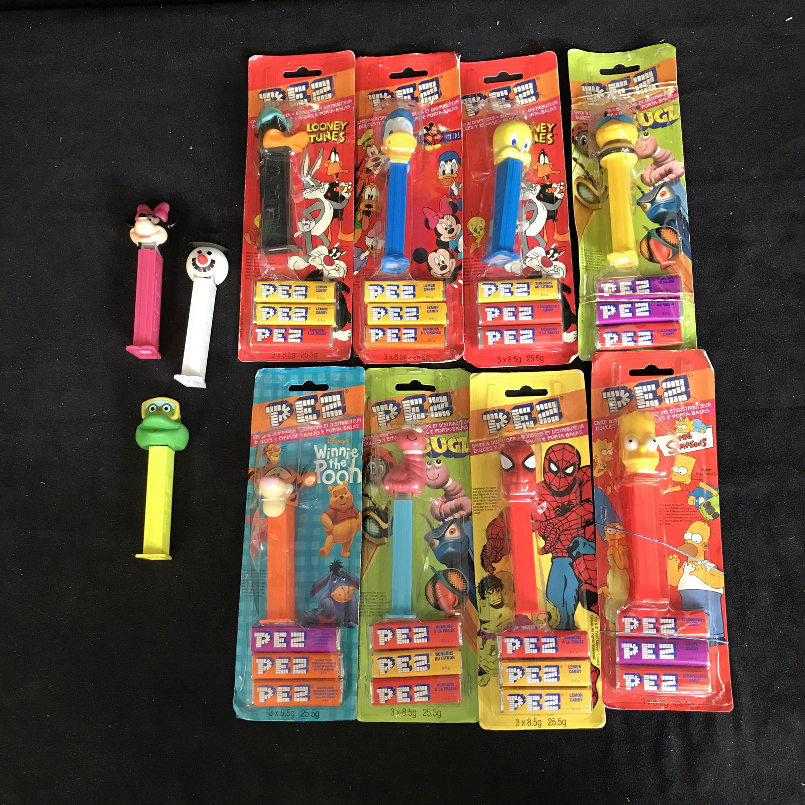 ASSORTED PEZ DISPENSERS LOT: ASSORTED PEZ DISPENSERS LOT