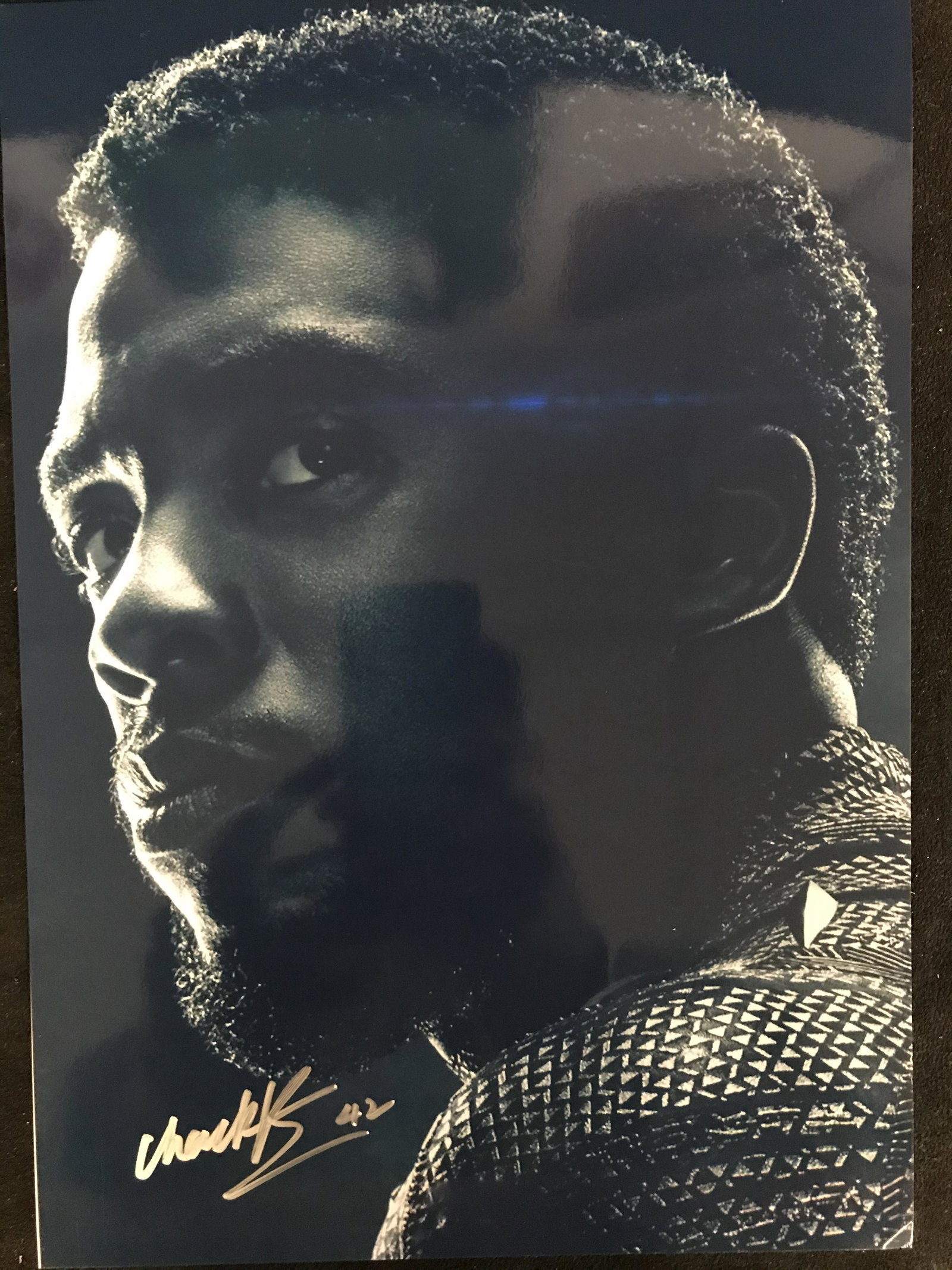 CHADWICK BOSEMAN AUTOGRAPHED BLACK PANTHER 8 X 10 (REA: CHADWICK BOSEMAN AUTOGRAPHED BLACK PANTHER 8 X 10 (REAL AUTHENTIC COA)
