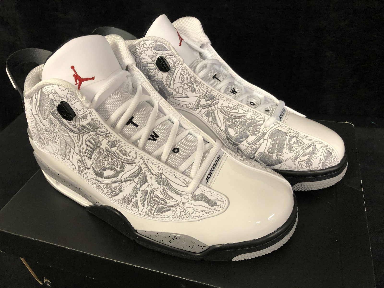 AIR JORDAN DUB ZERO (WHITE/VARSITY RED-CEMENT GREY) SIZ: AIR JORDAN DUB ZERO (WHITE/VARSITY RED-CEMENT GREY) SIZE 9