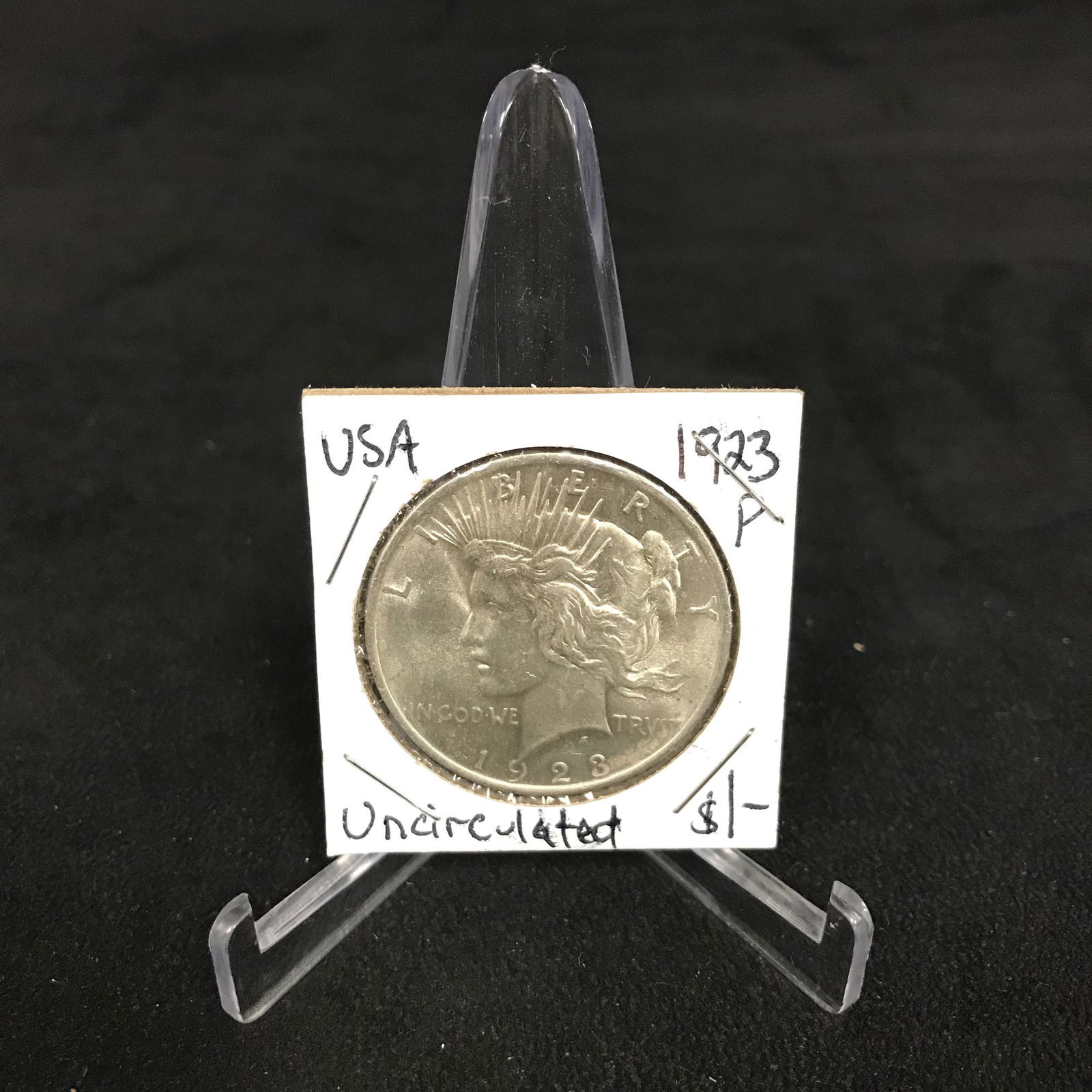 1923 USA MORGAN SILVER DOLLAR COIN (UNCIRCULATED) (1 of 1)