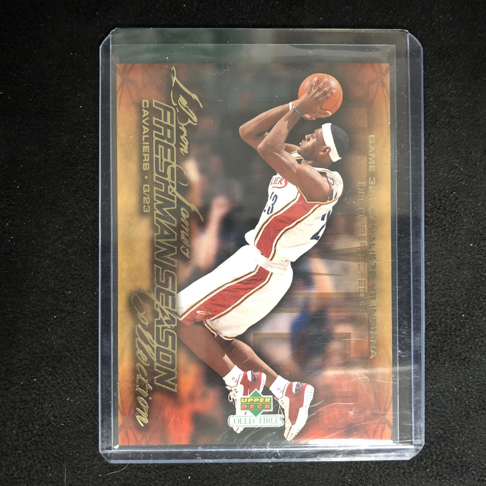 LEBRON JAMES 2003 UPPER DECK COLLECTIBLES #33 FRESHMAN (1 of 2)
