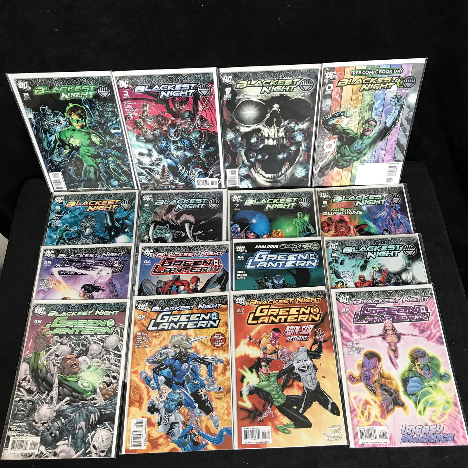 BLACKEST NIGHT/ GREEN LANTERN COMIC BOOK LOT (1 of 1)