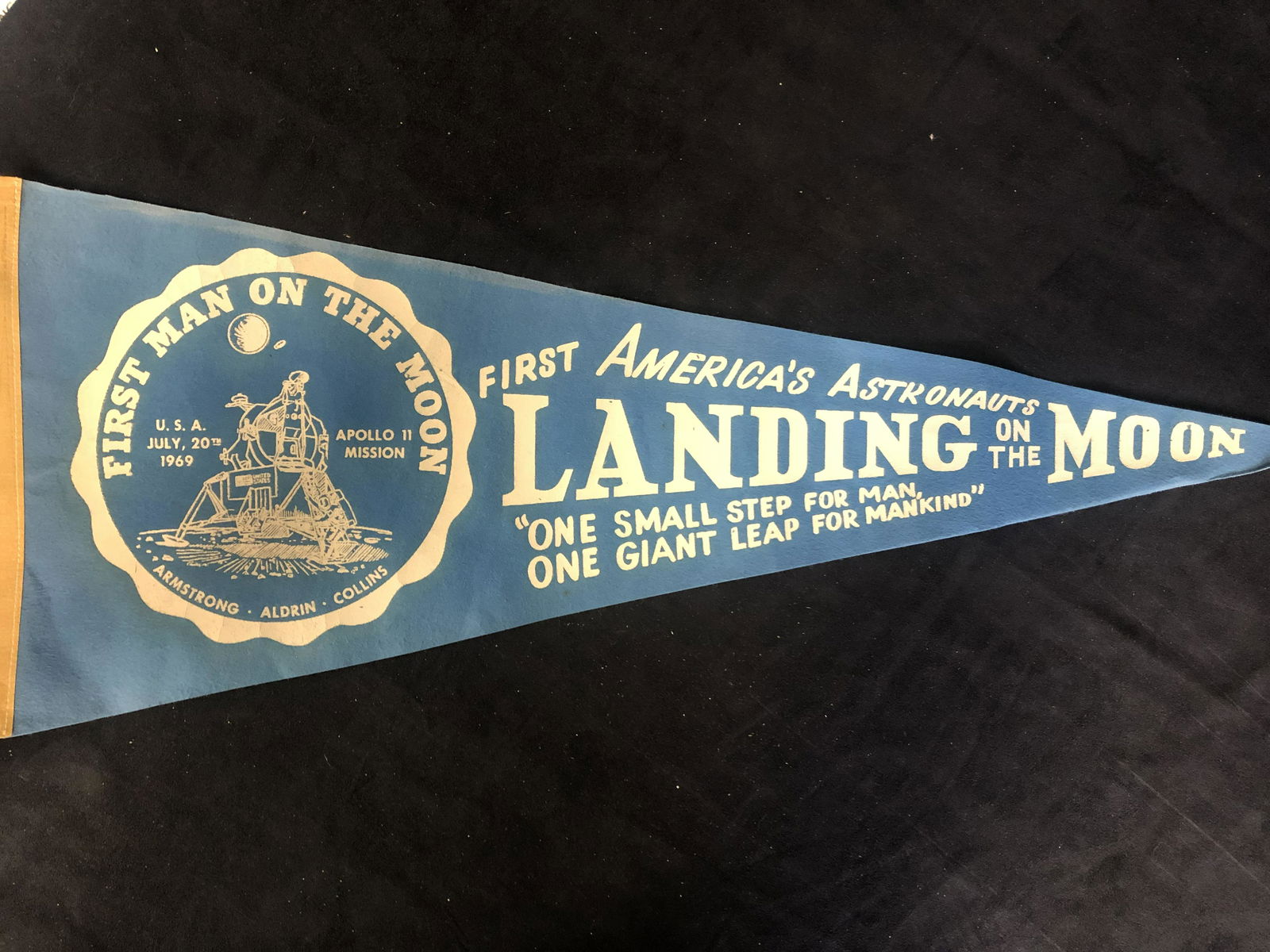 1969 VINTAGE ORIGINAL APOLLO 11 "FIRST LANDING ON THE M (1 of 1)