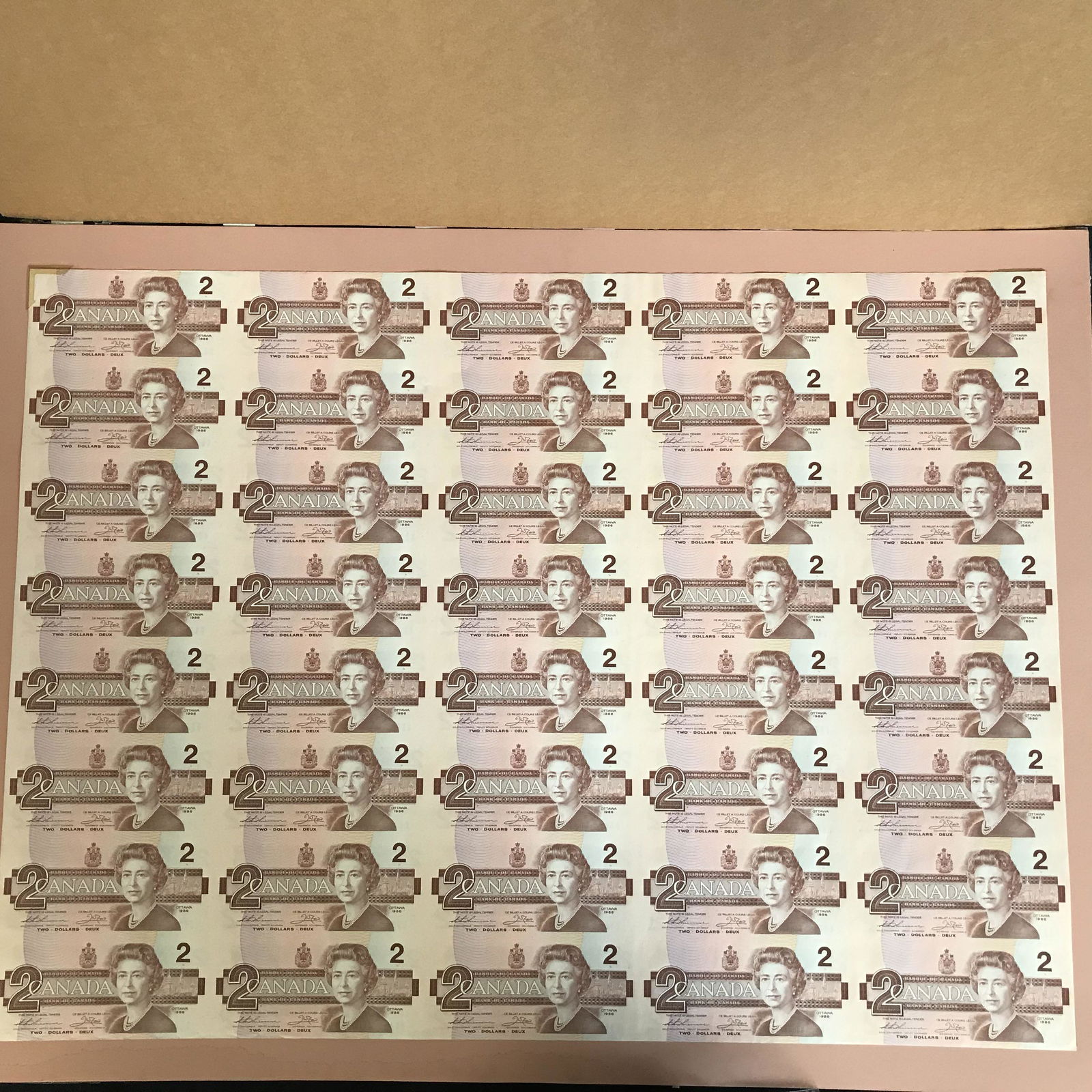 UNCUT SHEET OF 1986 CANADIAN $2 DOLLAR BILLS: UNCUT SHEET OF 1986 CANADIAN $2 DOLLAR BILLS (UNCIRCULATED)