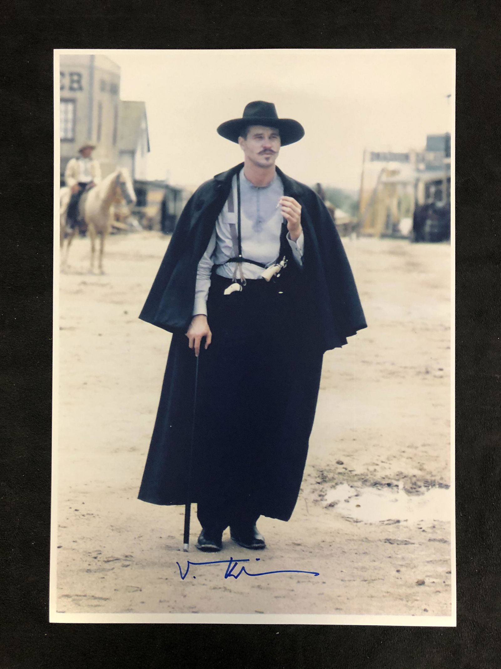 Val Kilmer "Doc Holliday" signed photo (R.A. COA): Val Kilmer "Doc Holliday" signed photo (Real Authentic COA)
