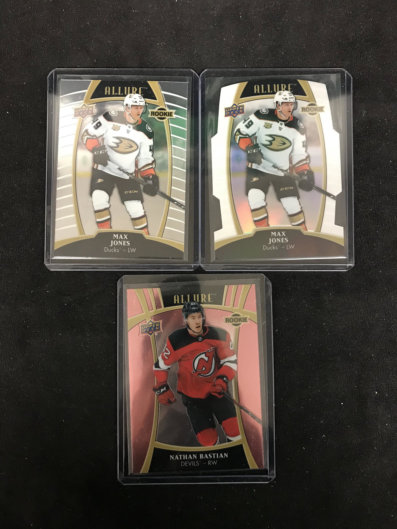 UPPER DECK ALLURE HOCKEY ROOKIE CARD LOT (JONES,: UPPER DECK ALLURE HOCKEY ROOKIE CARD LOT (JONES, BASTIAN)
