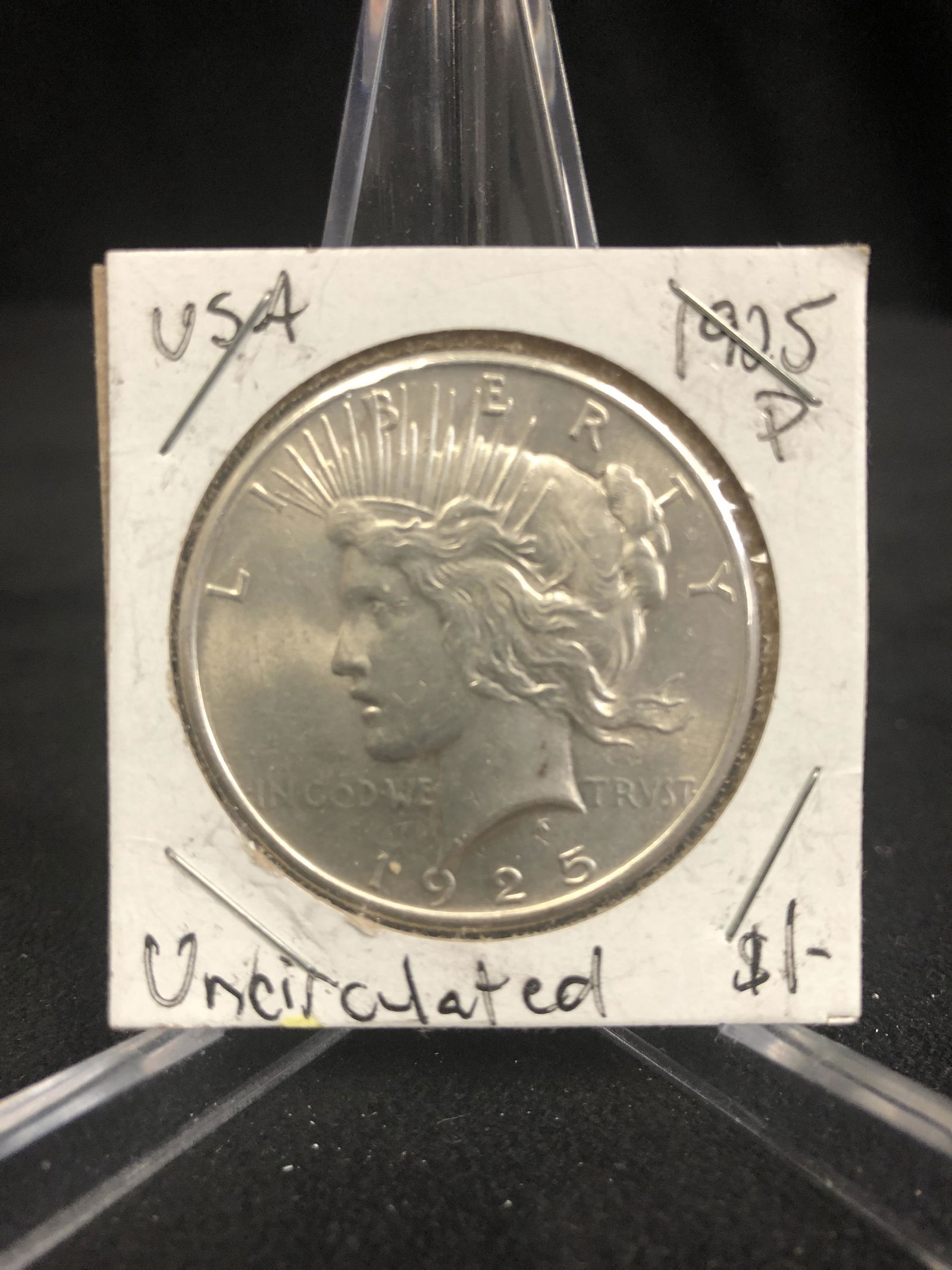 1925 USA PEACE SILVER DOLLAR (UNCIRCULATED) (1 of 2)
