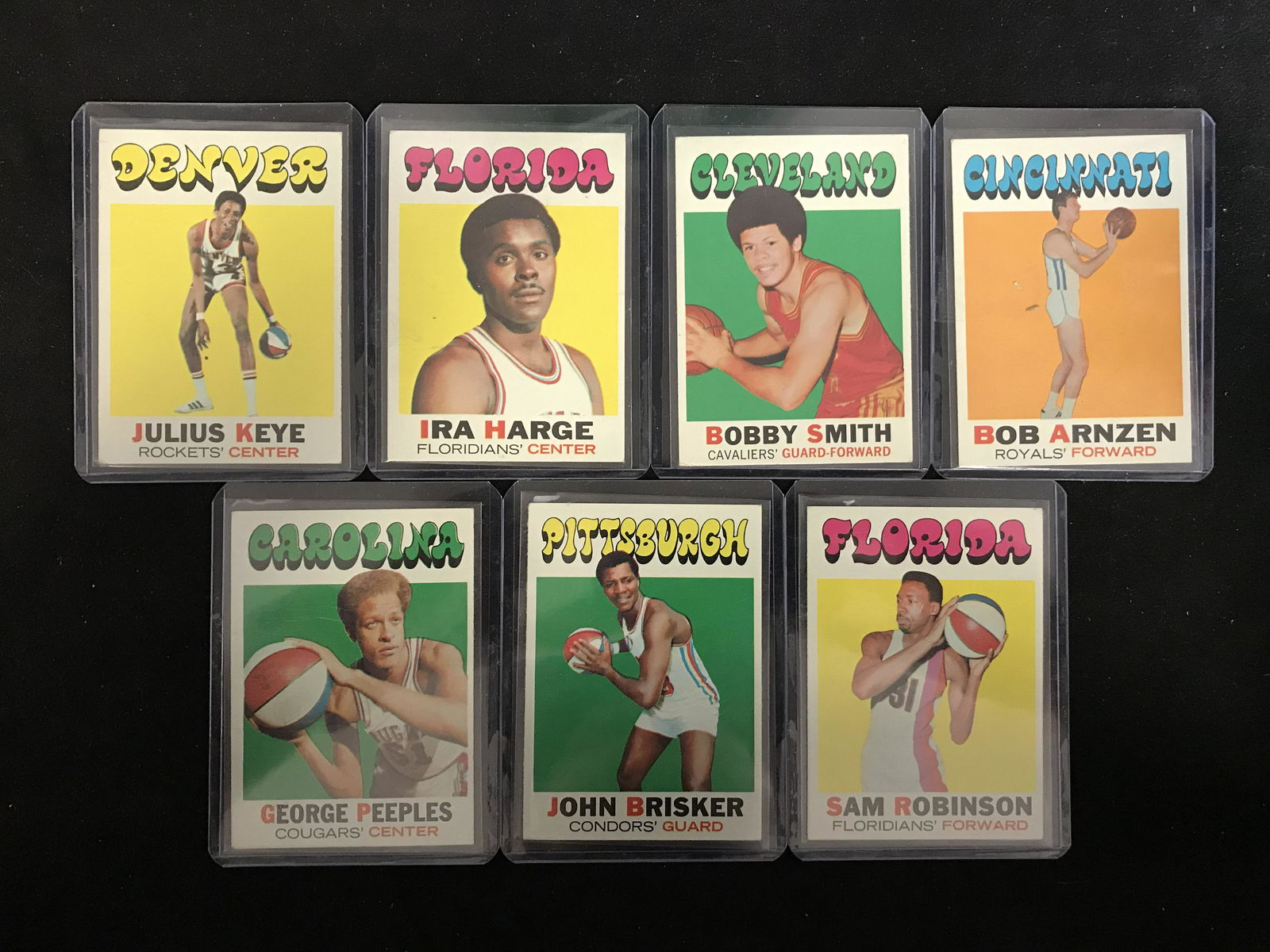 1971-72 TOPPS BASKETBALL CARD LOT (1 of 2)