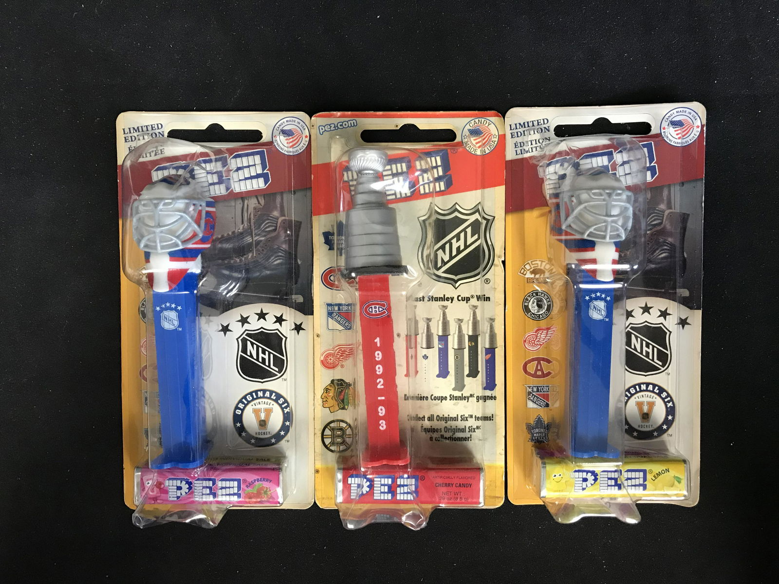 NHL HOCKEY PEZ DISPENSERS LOT: NHL HOCKEY PEZ DISPENSERS LOT