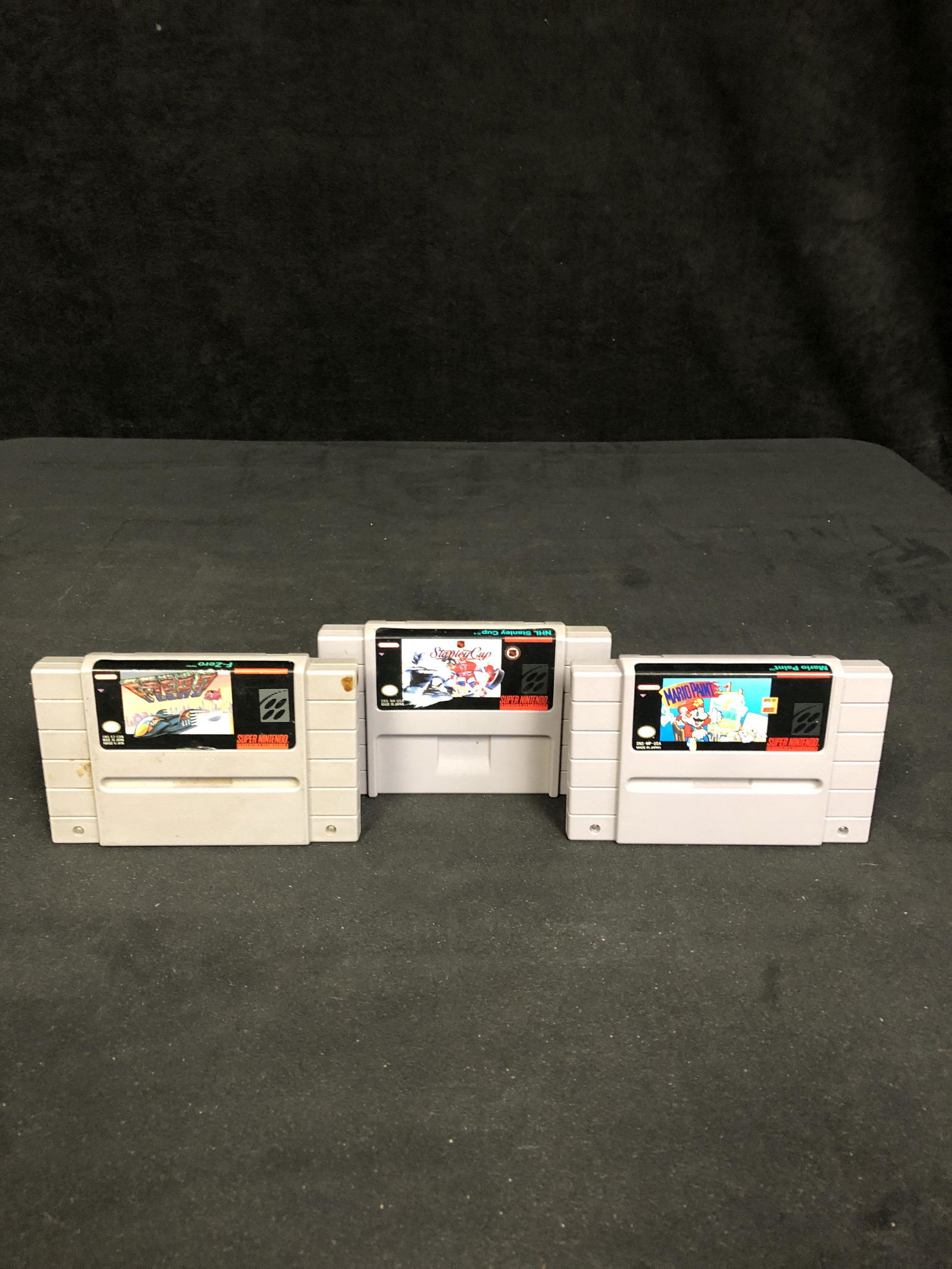 SUPER NINTENDO VIDEO GAME LOT (MARIO PAINT, STANLEY CUP (1 of 1)