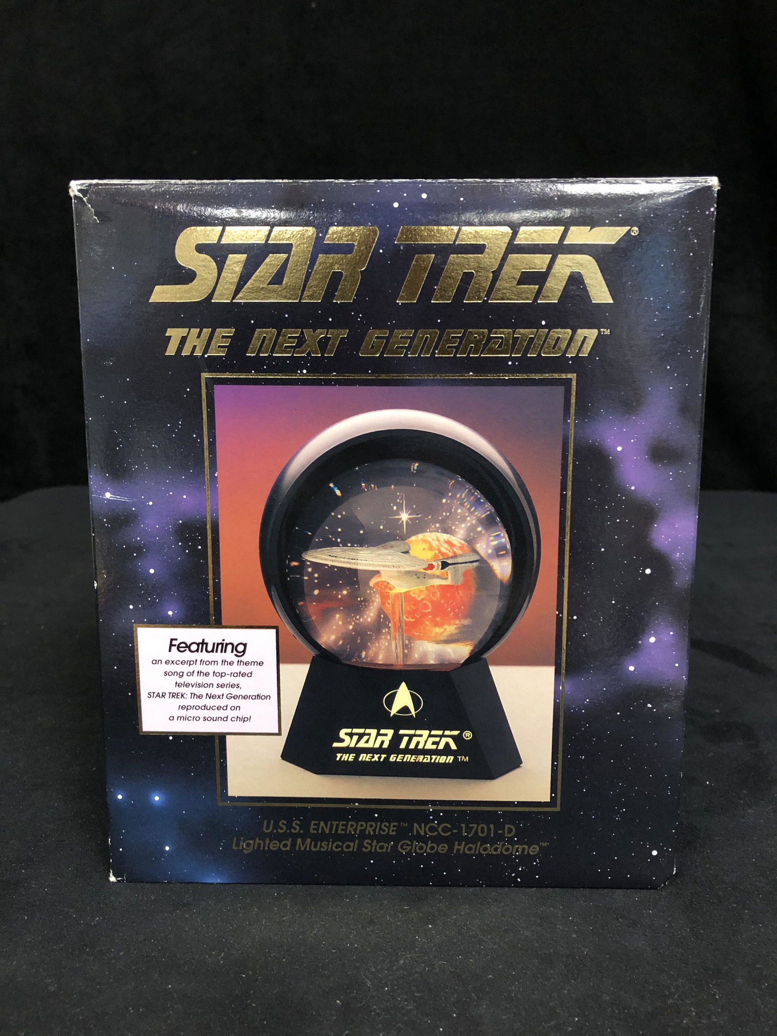 STAR TREK: THE NEXT GENERATION U.S.S. ENTERPRISE GLOBE (1 of 3)