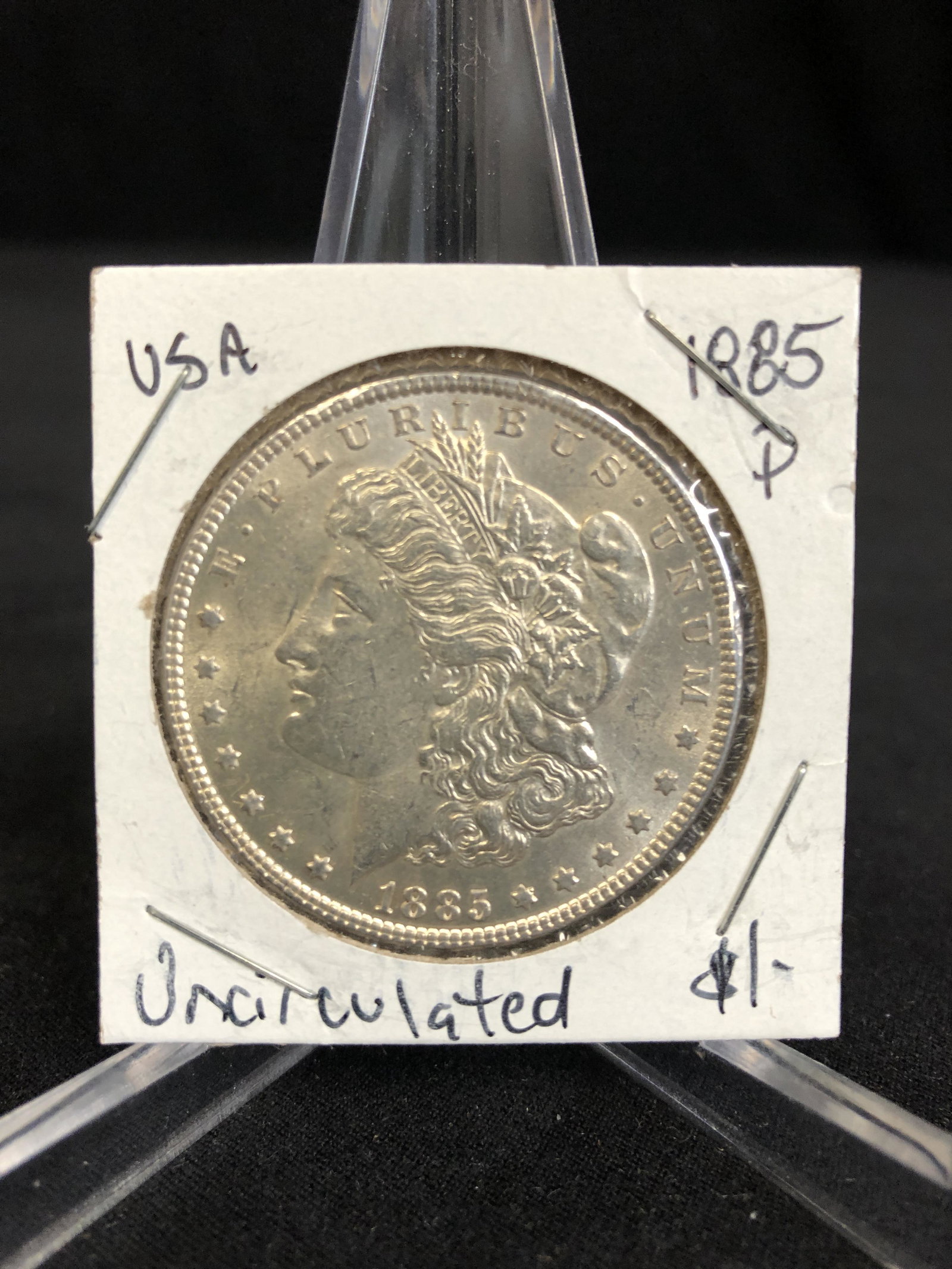1885 USA MORGAN SILVER DOLLAR (UNCIRCULATED) (1 of 2)
