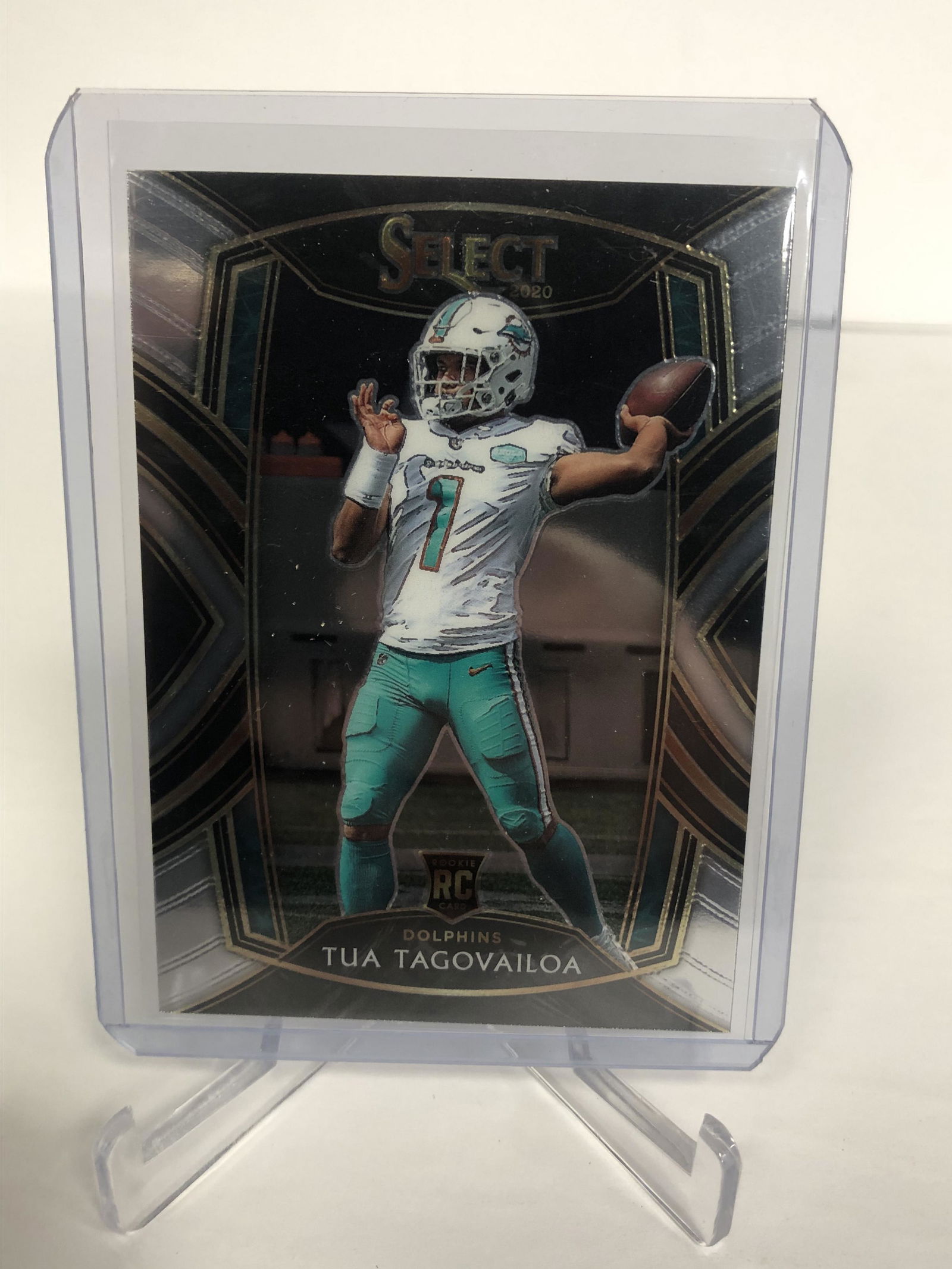 2020 PANINI SELECT#245 TUA TAGOVAILOA CLUB LEVEL ROOKIE (1 of 2)