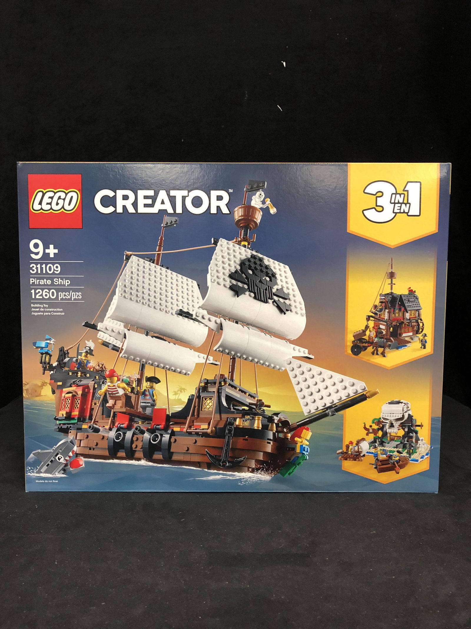 LEGO: CREATOR "PIRATE SHIP" BUILDING TOY 31109 (1 of 1)