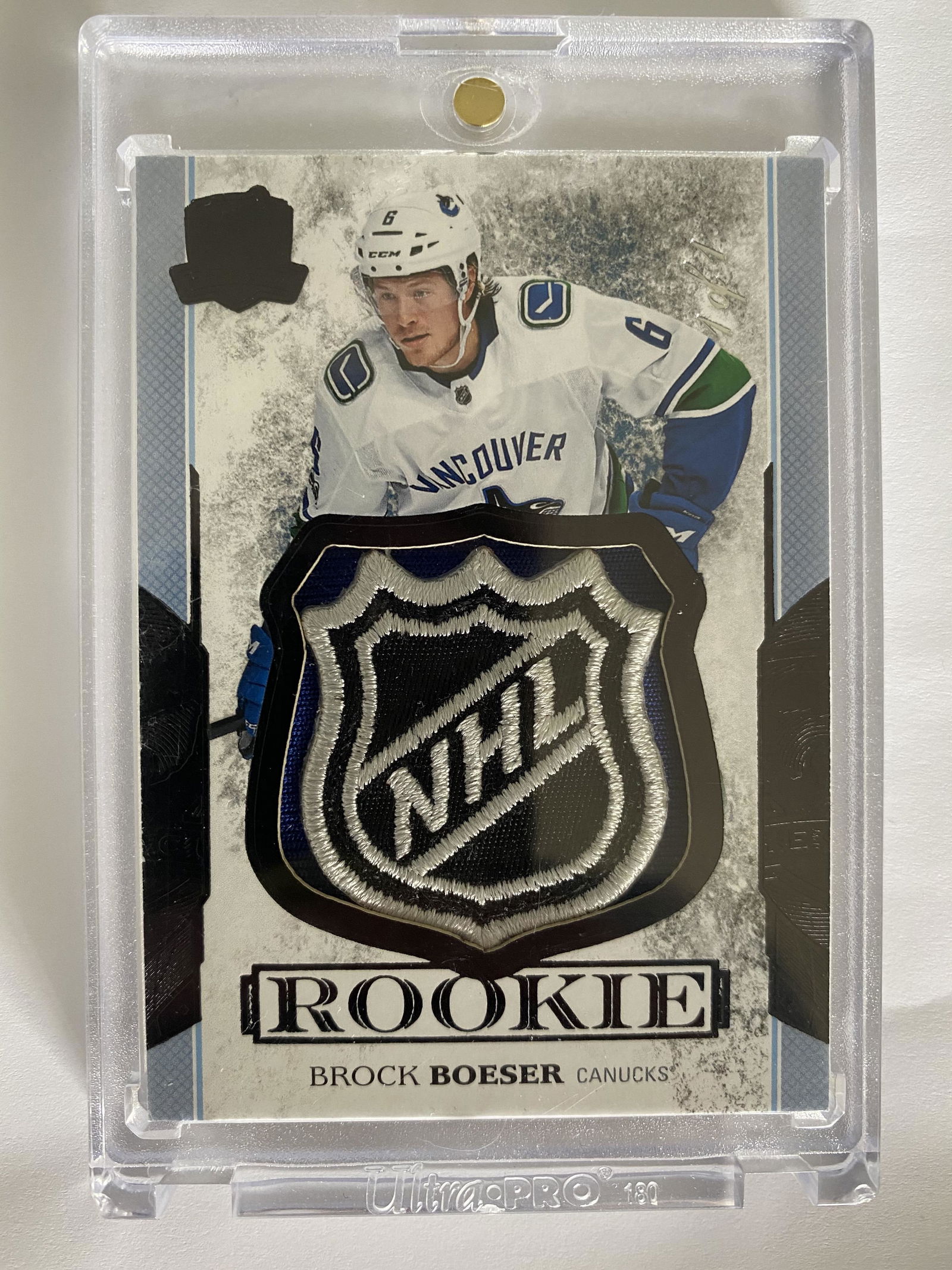 2017-18 UD THE CUP #175 BROCK BOESER SHIELD PATCH 1OF1 (1 of 2)