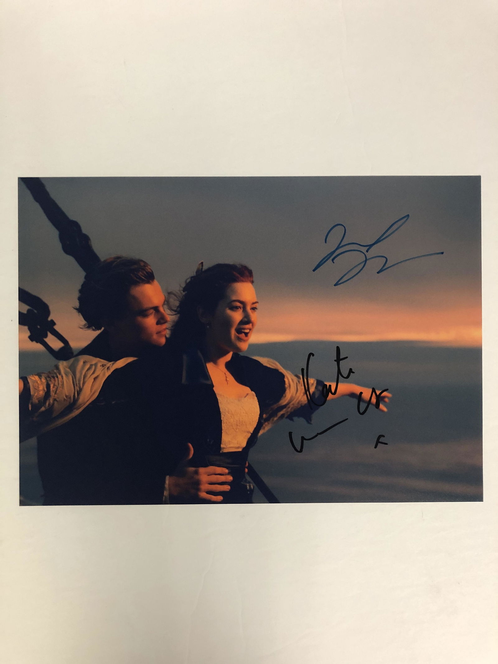 LEO DICAPRIO AND KATE WINSLET SIGNED TITANIC 8 X 10 ( (1 of 3)