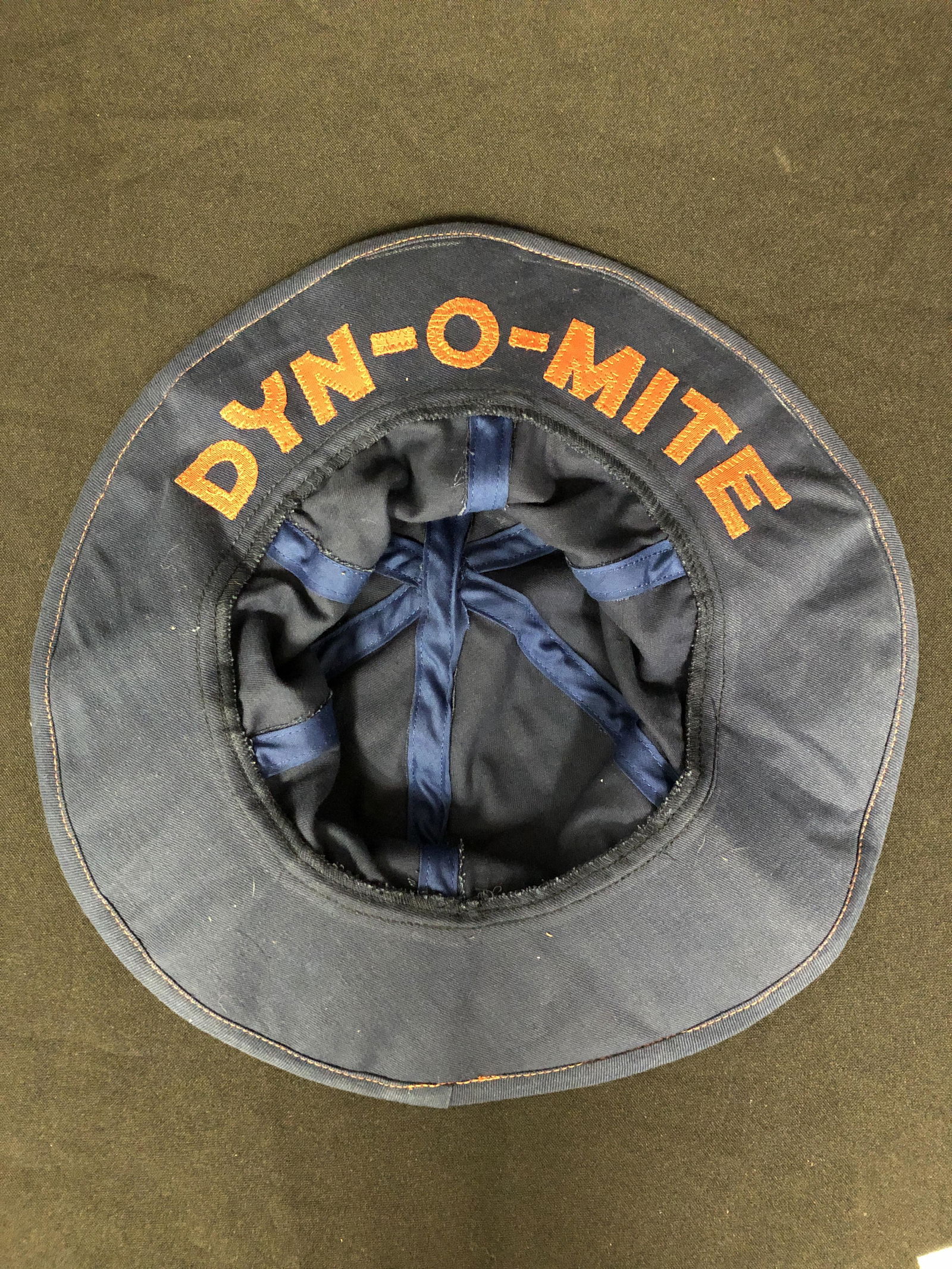 JIMMY WALKER SIGNED HAT (1970'S TV SHOW "GOOD TIMES") (1 of 3)