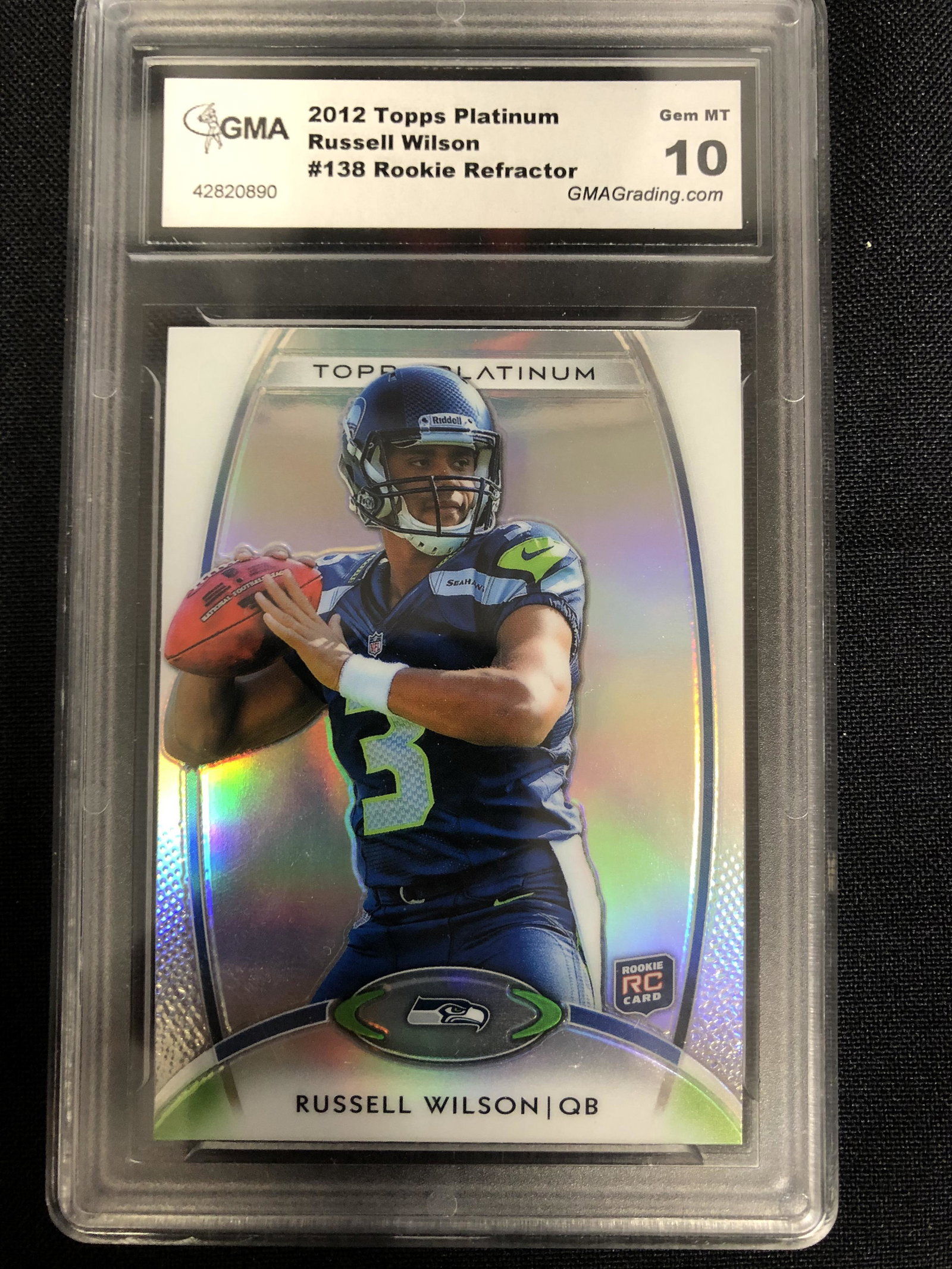 2012 TOPPS PLATINUM RUSSELL WILSON #138 ROOKIE: 2012 TOPPS PLATINUM RUSSELL WILSON #138 ROOKIE REFRACTOR (GEM MINT 10)