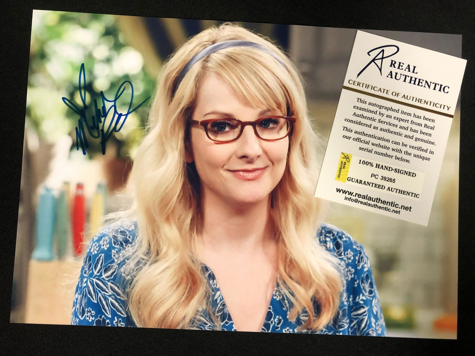 Melissa Rauch. Bernadette from Big Bang Theory Signed 8 (1 of 3)
