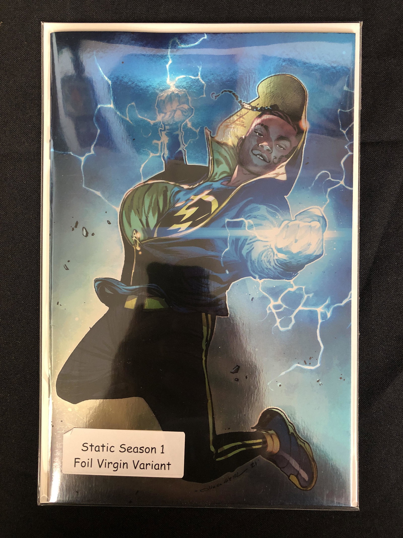 STATIC SEASON #1 (FOIL VIRGIN VARIANT) (1 of 1)