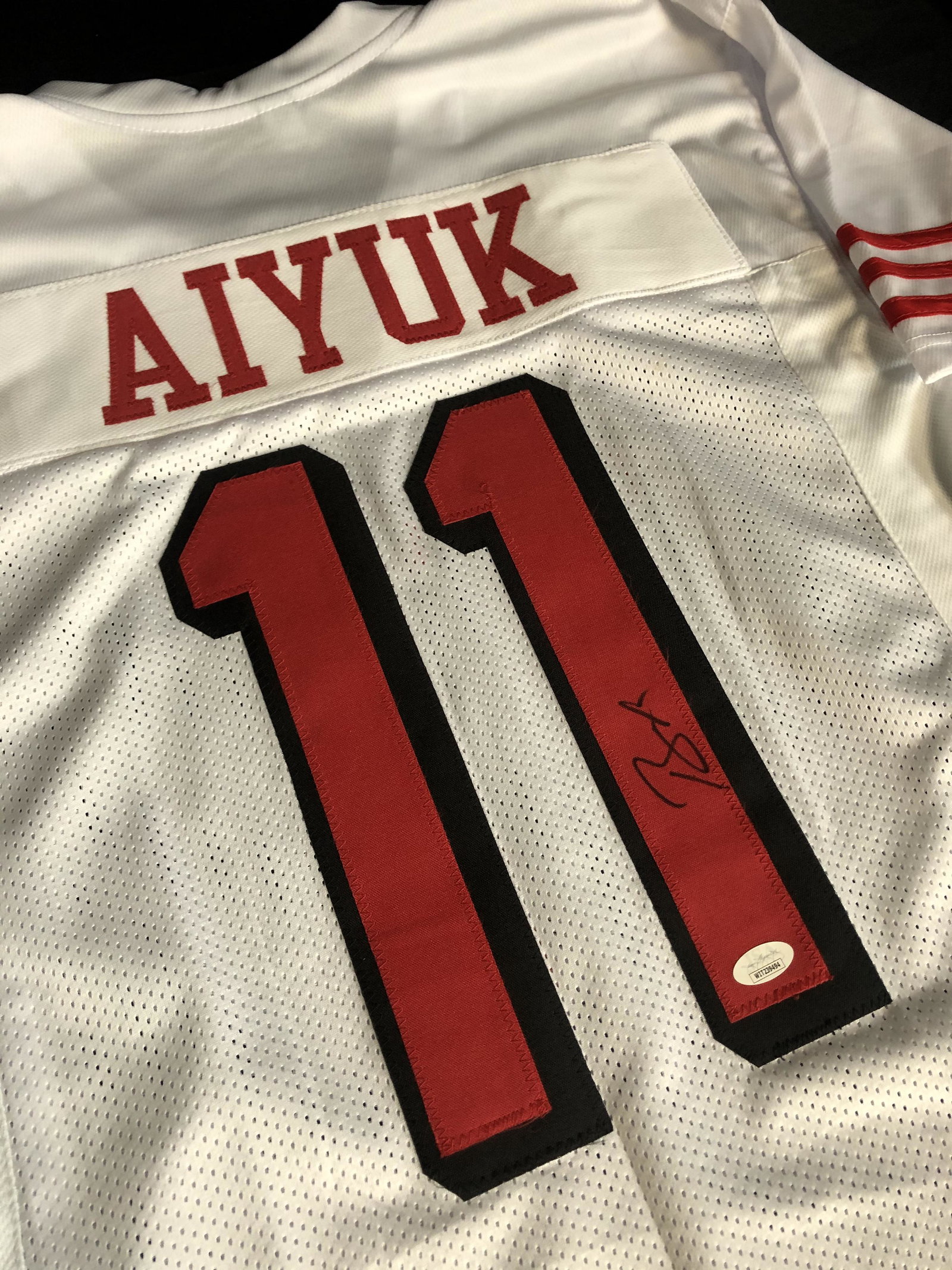 Brandon Aiyuk Signed 49ers Jersey (JSA Hologram): Brandon Aiyuk Signed 49ers Jersey (JSA Hologram)