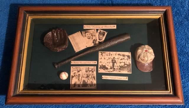 VINTAGE BASEBALL COLLECTIBLE SHADOWBOX (1 of 2)