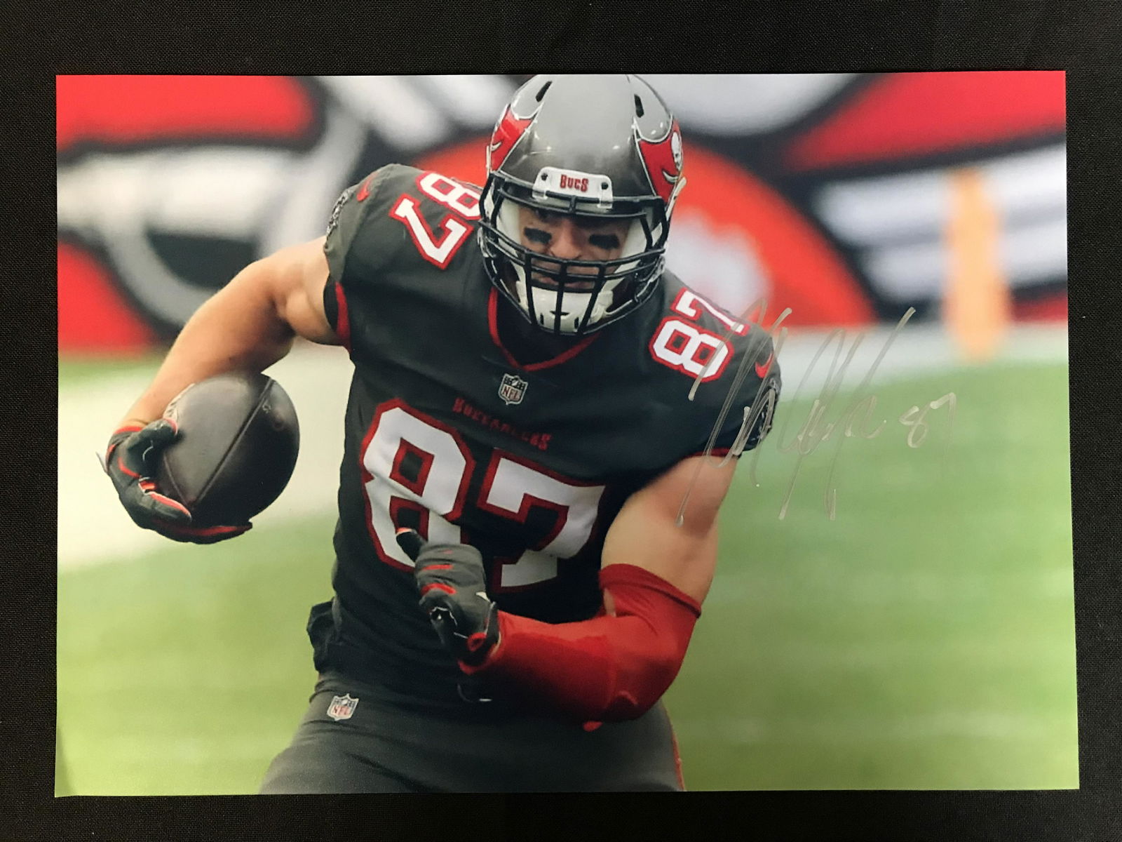 ROB GRONKOWSKI SIGNED 8X10 PHOTO (REAL AUTHENTIC COA) (1 of 3)