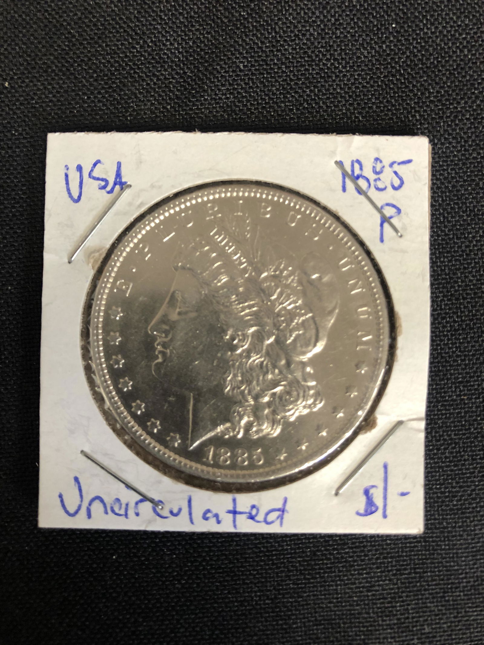 1885 USA MORGAN SILVER DOLLAR (PHILADELPHIA MINTED) Unc (1 of 1)