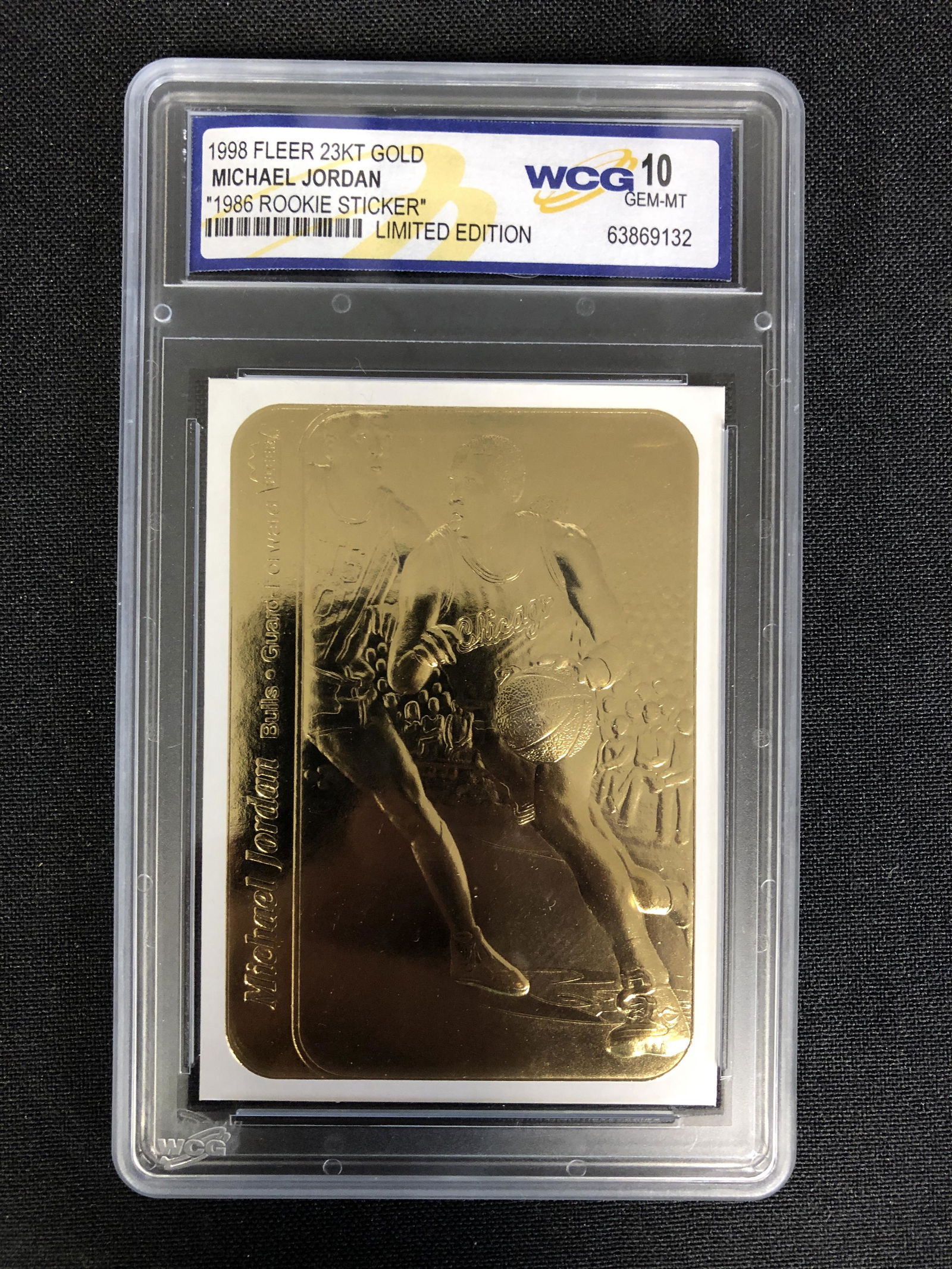 1988 FLEER 23K GOLD MICHAEL JORDAN CARD (WCG GEM MINT (1 of 2)