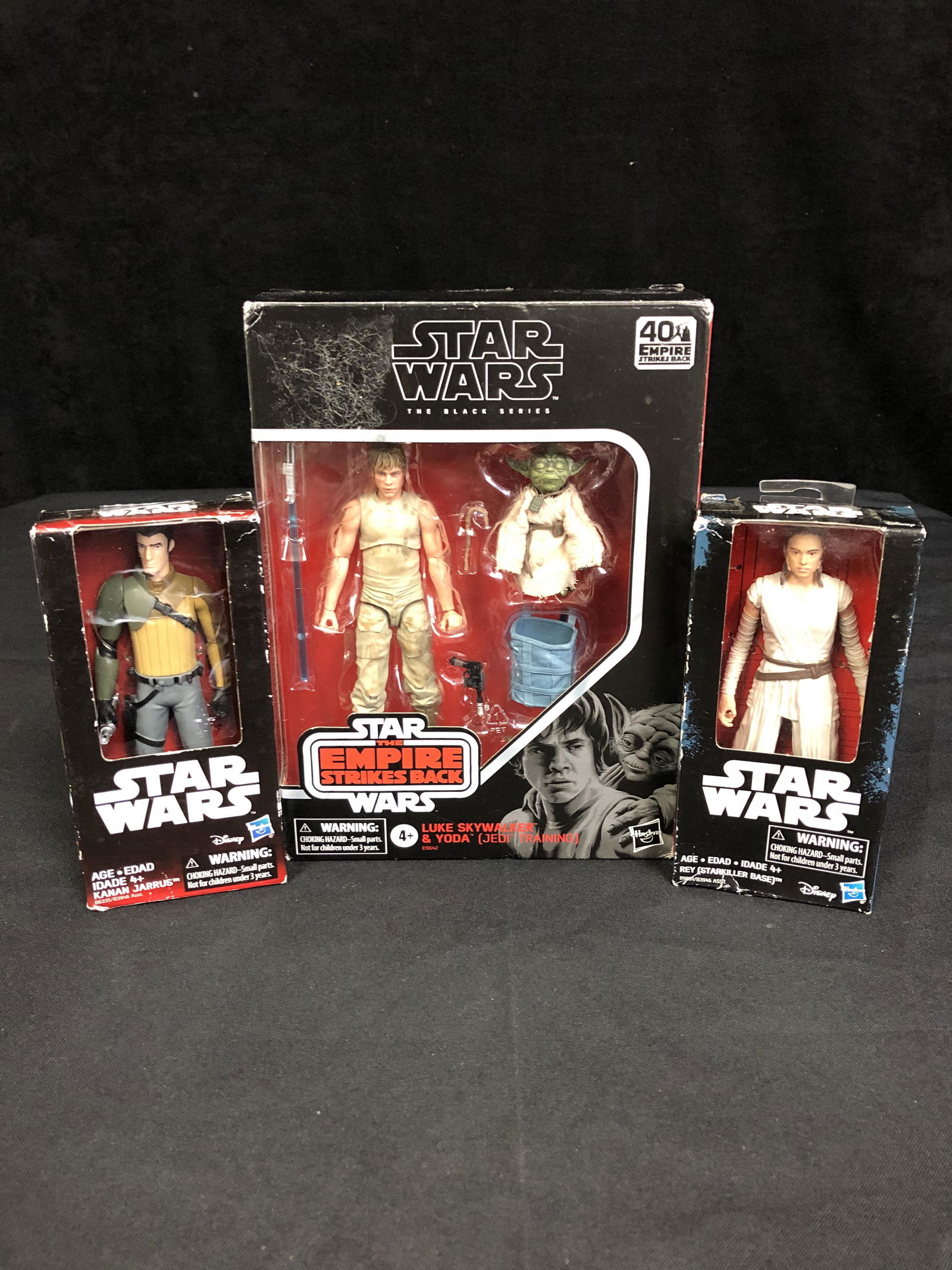 STAR WARS SEALED ACTION FIGURE LOT (1 of 1)