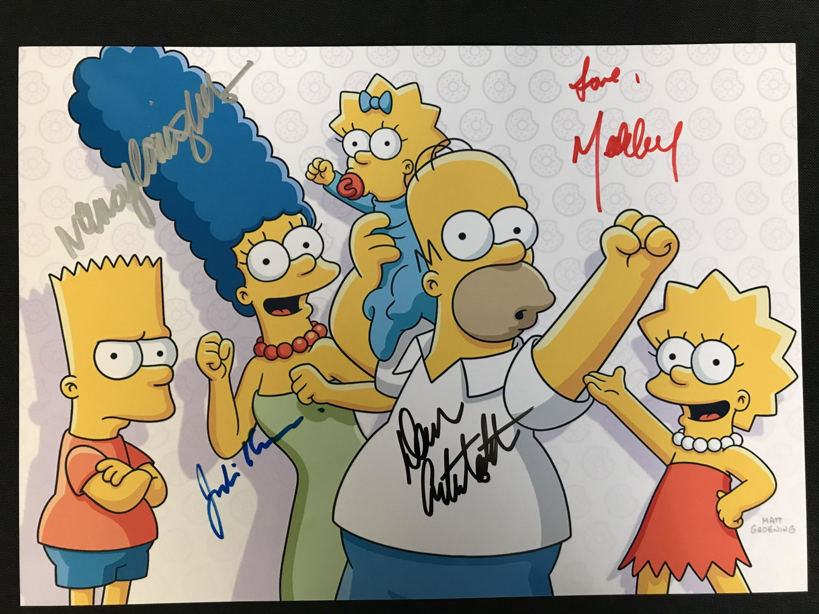 THE SIMPSON CAST SIGNED 8 X 10 ( RA COA): THE SIMPSON CAST SIGNED 8 X 10 ( RA COA)