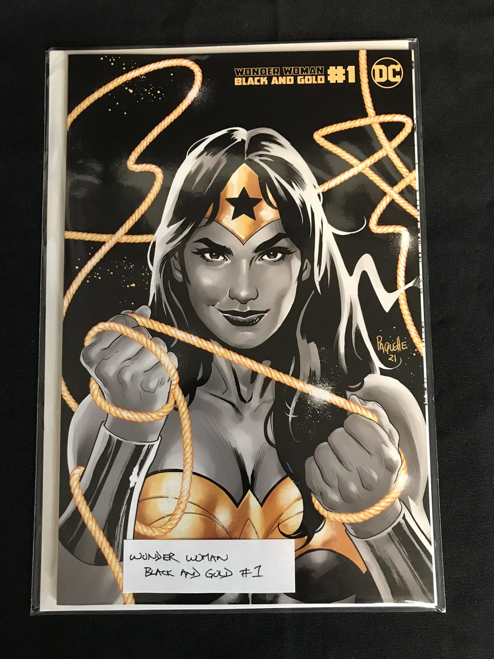 WONDER WOMAN Black and Gold #1 (DC COMICS) (1 of 1)