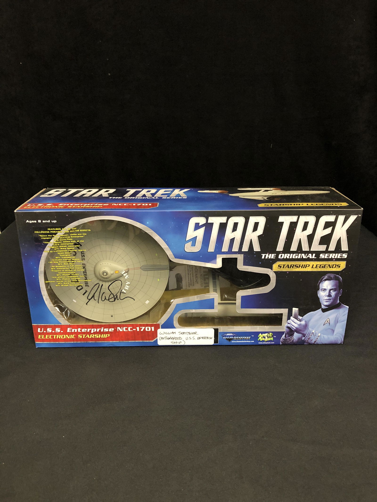WILLIAM SHATNER SIGNED USS ENTERPRISE NEW IN BOX ( (1 of 4)