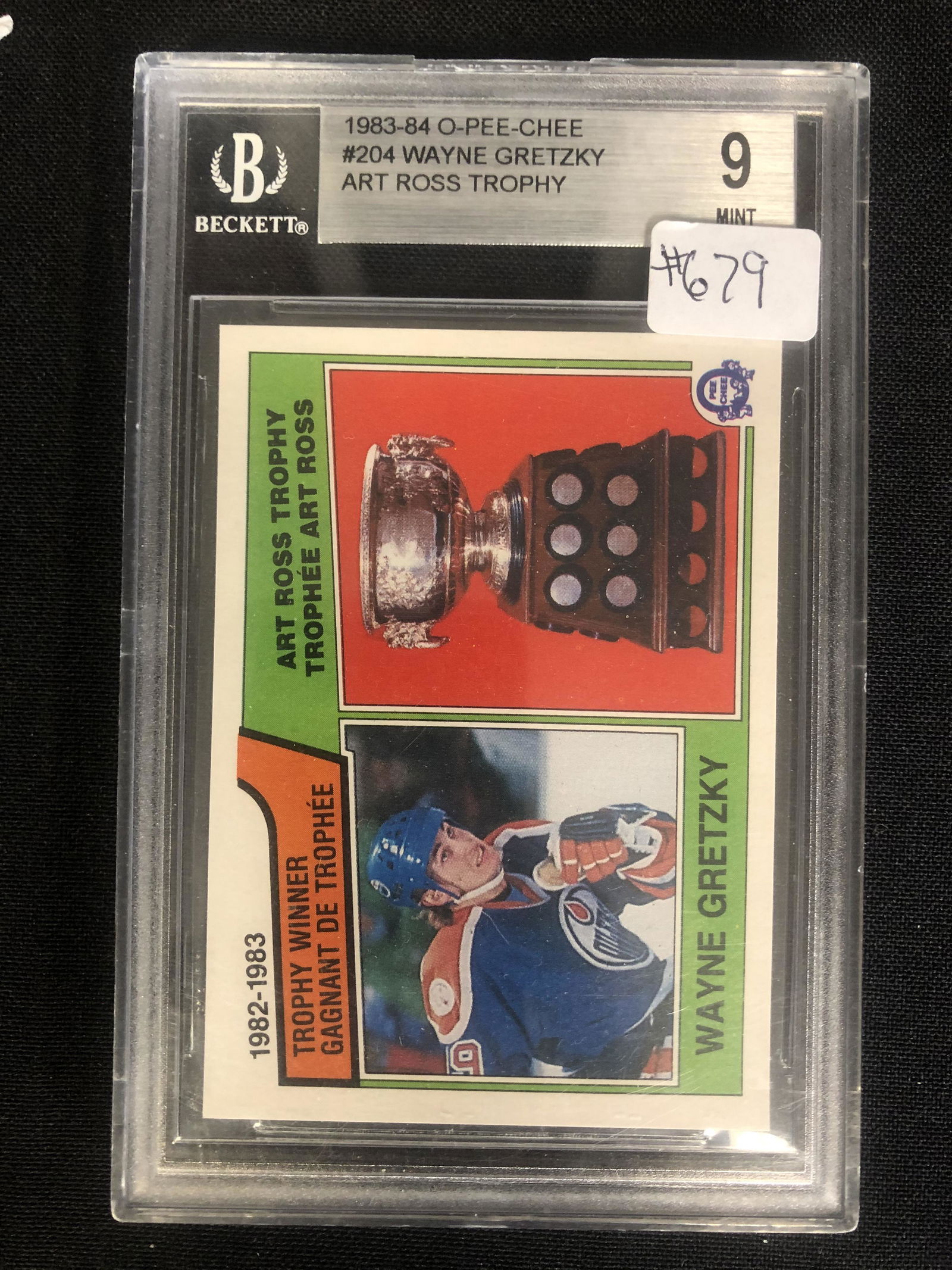 1983 OPC WAYNE GRETZKY ART ROSS TRPHY ( BECKETT 9) (1 of 1)