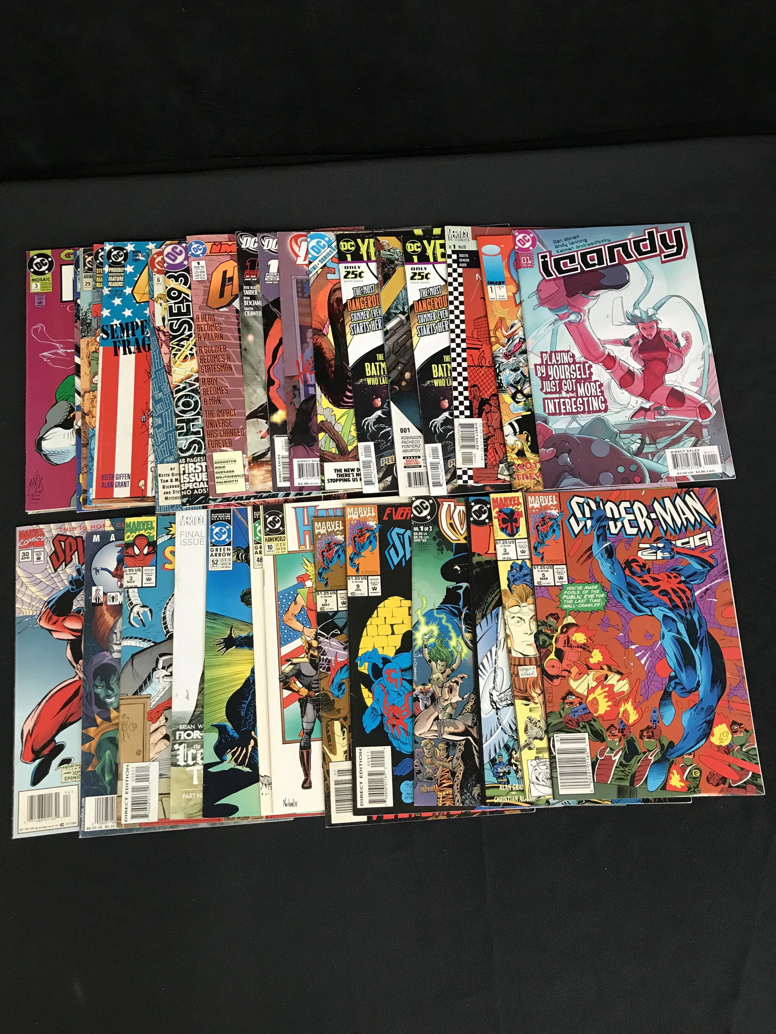 VARIOUS COMIC BOOK LOT (1 of 1)