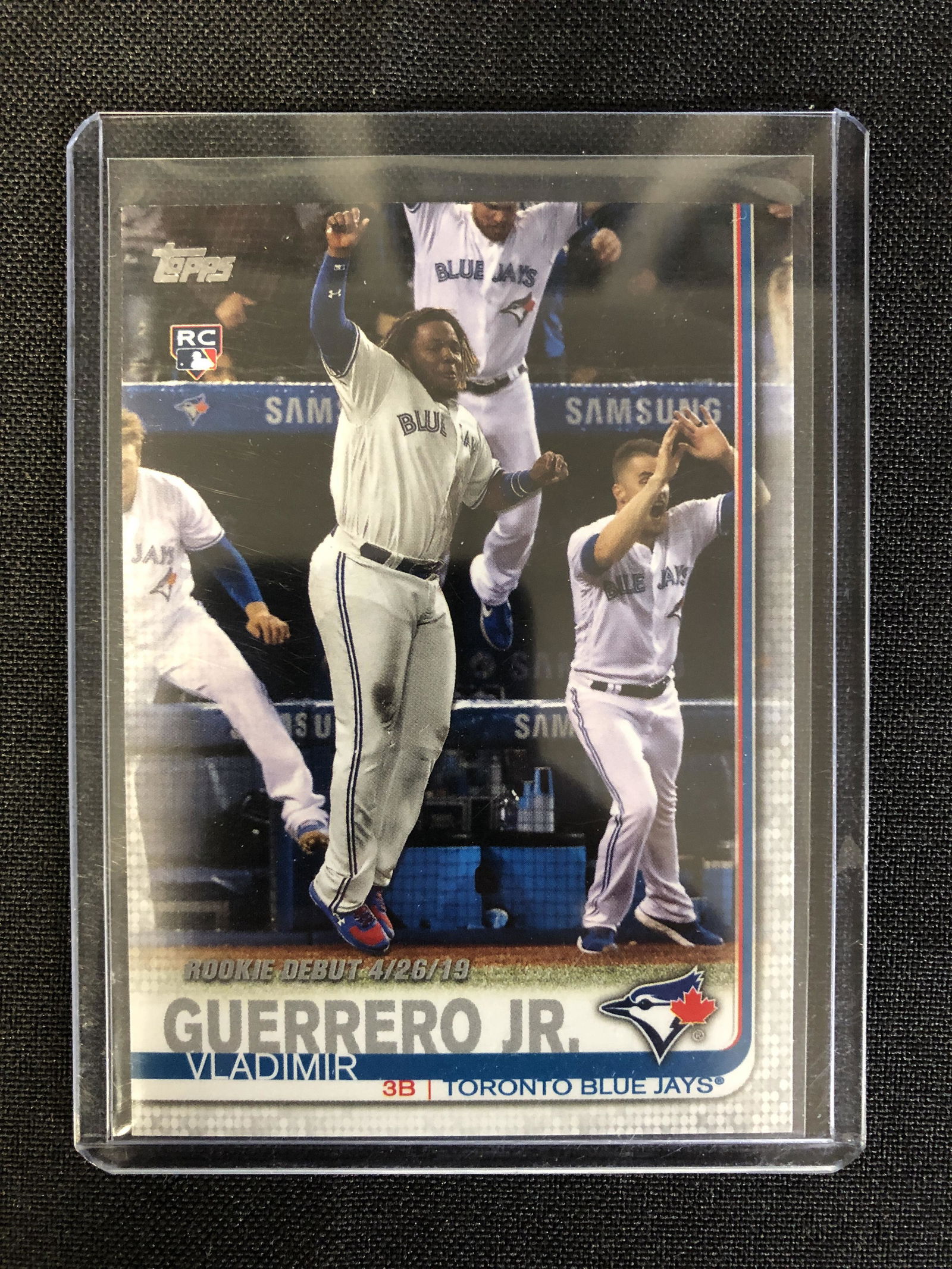 2019 Topps Update Series ~ Vladimir Guerrero Jr. #US62 (1 of 2)