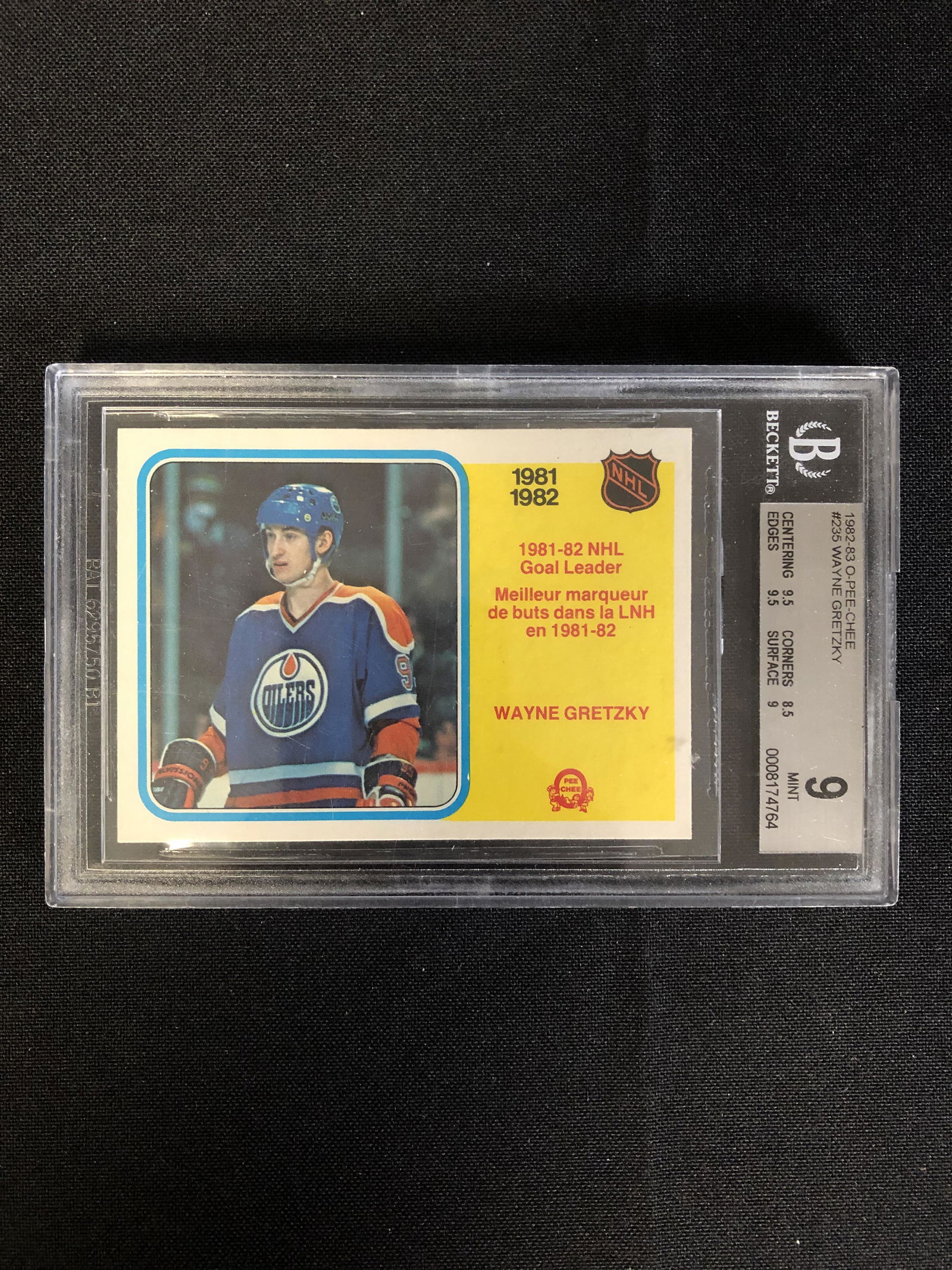 1982-83 O-PEE-CHEE #235 WAYNE GRETZKY (BGS 9) (1 of 2)