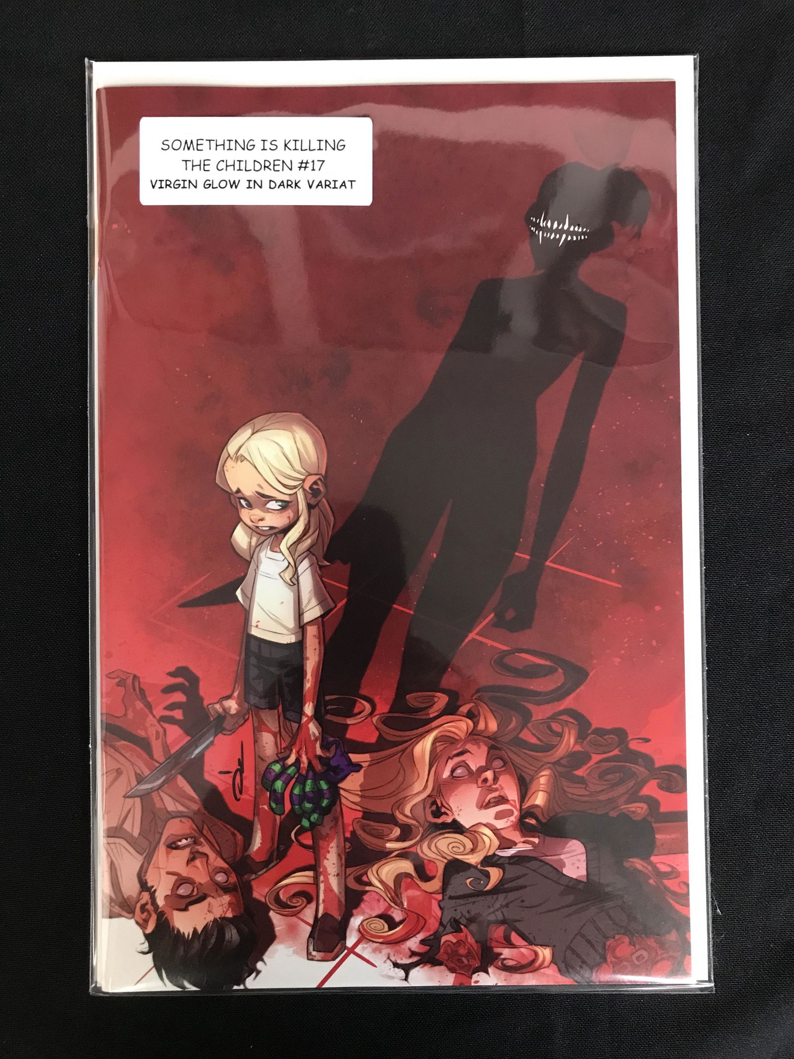 SOMETHING IS KILLING THE CHILDREN #17 (VIRGIN GLOW IN (1 of 1)