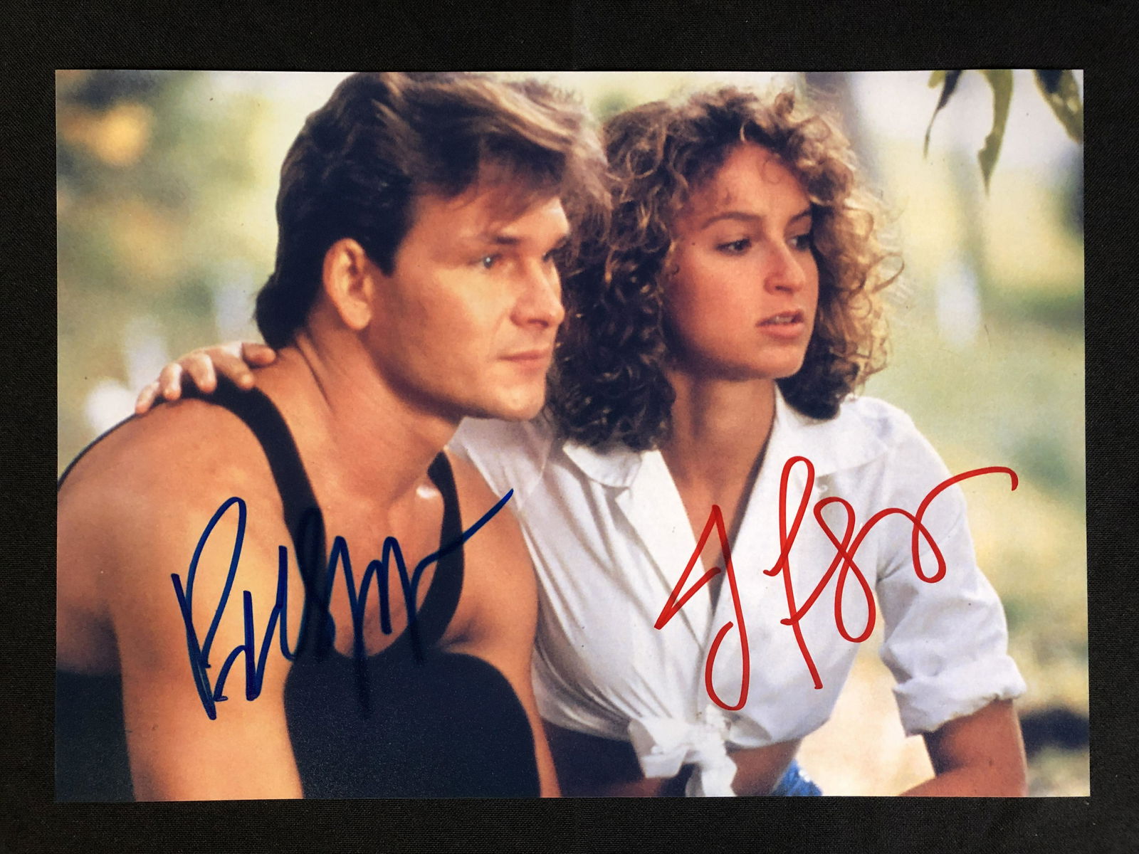 PATRICK SWAYZE & JENNIFER GREY SIGNED 8X10 PHOTO (RA (1 of 3)