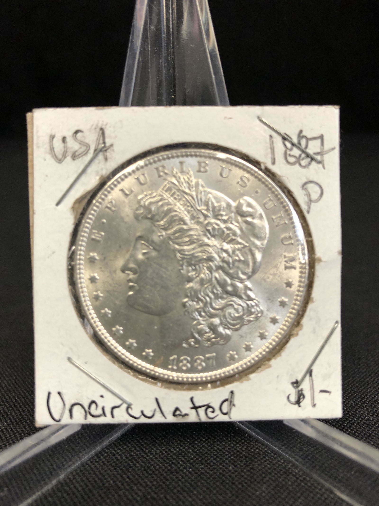 1887 USA MORGAN SILVER DOLLAR (PHILADELPHIA MINTED) Unc (1 of 1)