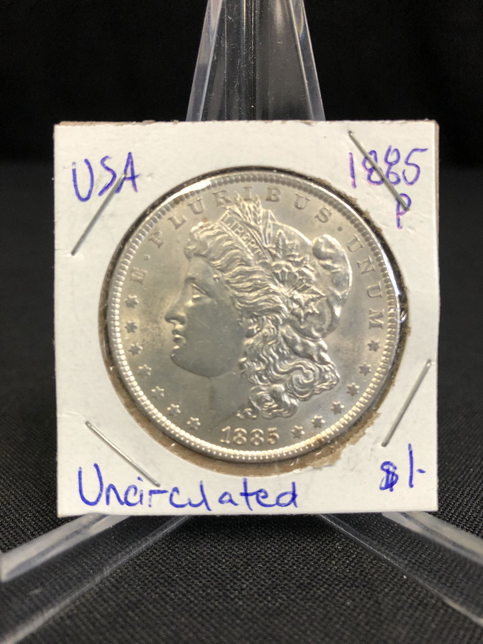 1885 USA MORGAN SILVER DOLLAR (PHILADELPHIA MINTED) Unc (1 of 1)