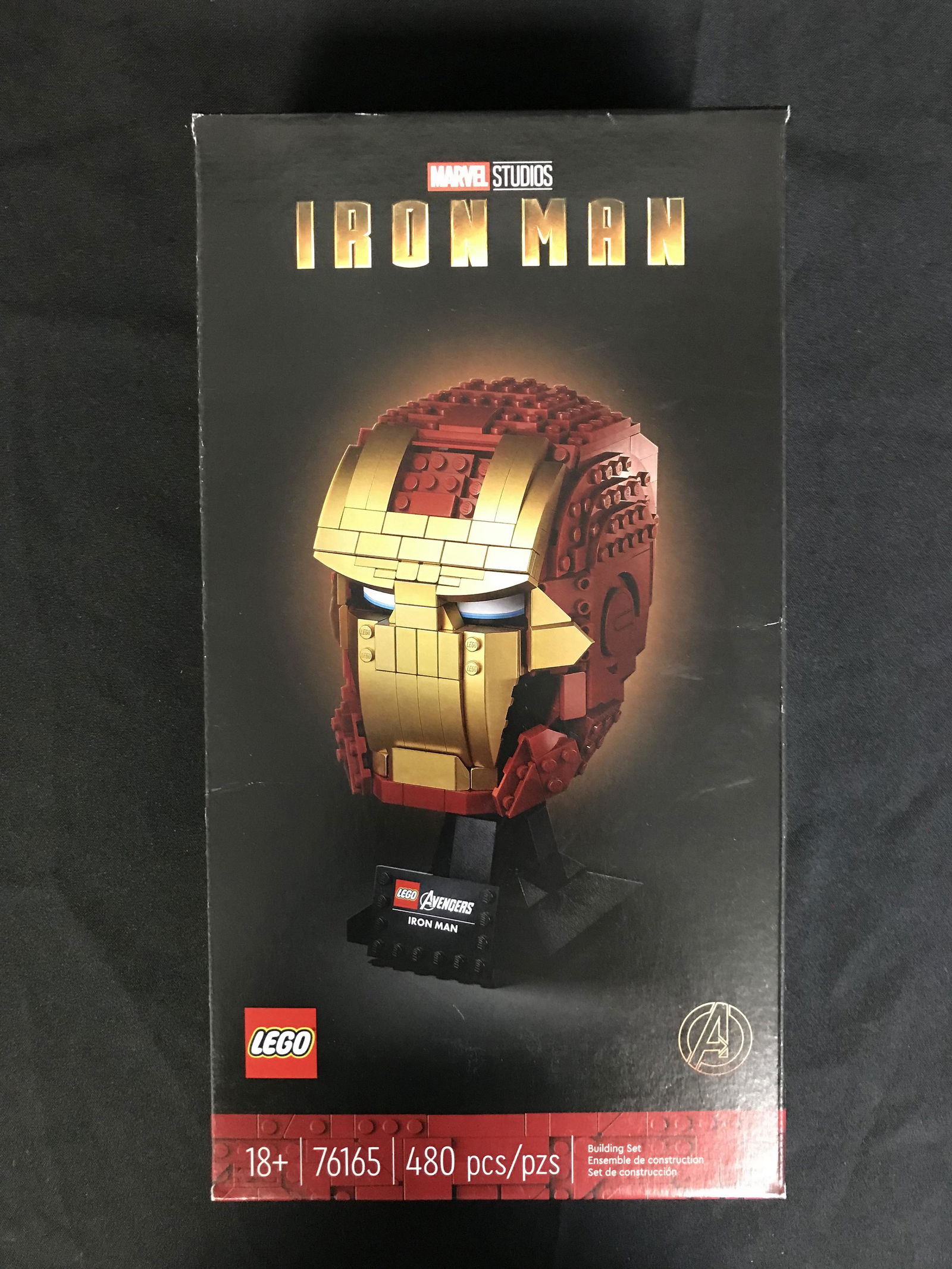 LEGO Iron Man Helmet Super Heroes (76165): LEGO Iron Man Helmet Super Heroes (76165)