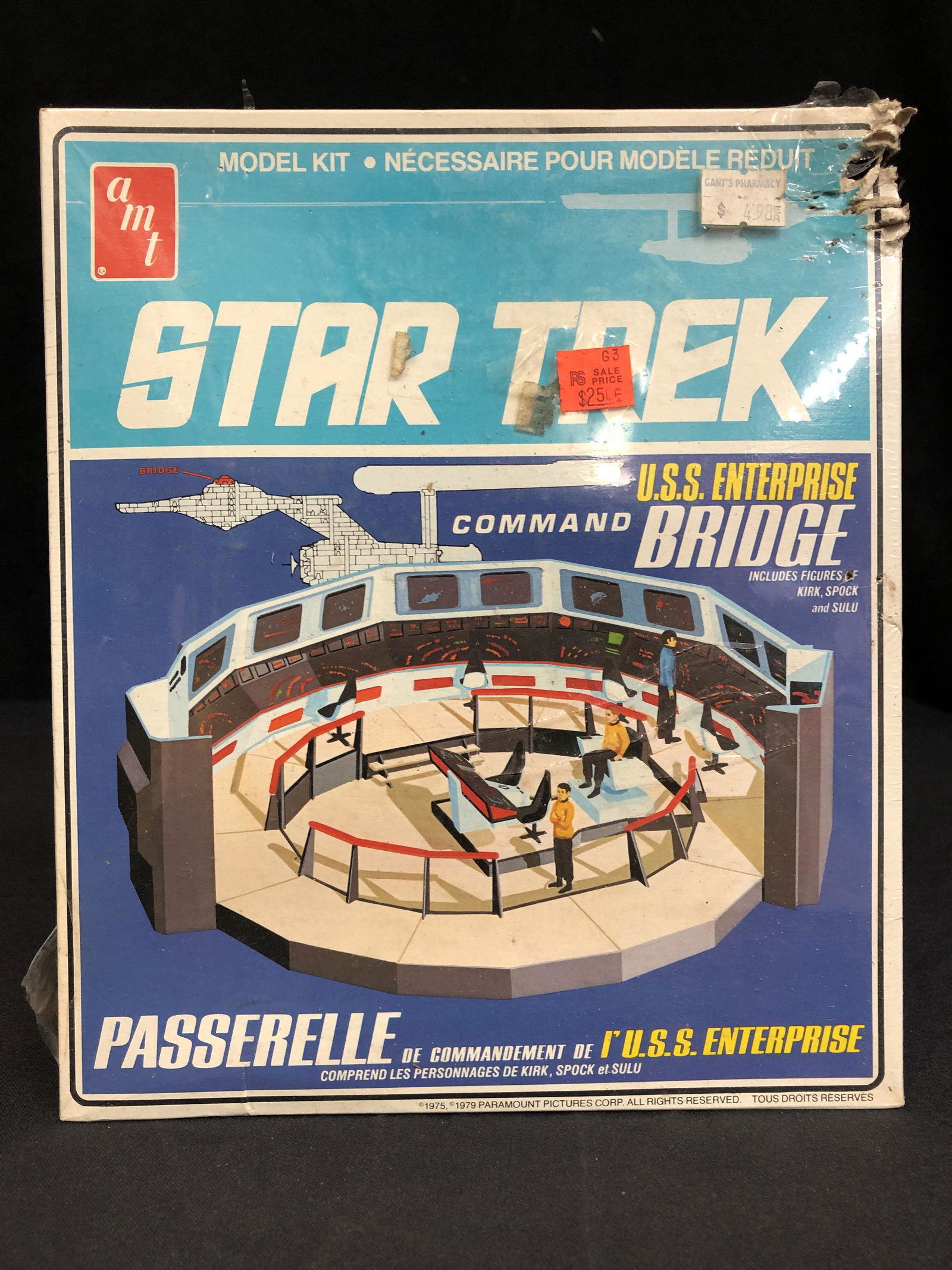 AMT STAR TREK U.S.S ENTERPRISE COMMAND BRIDGE (1 of 1)