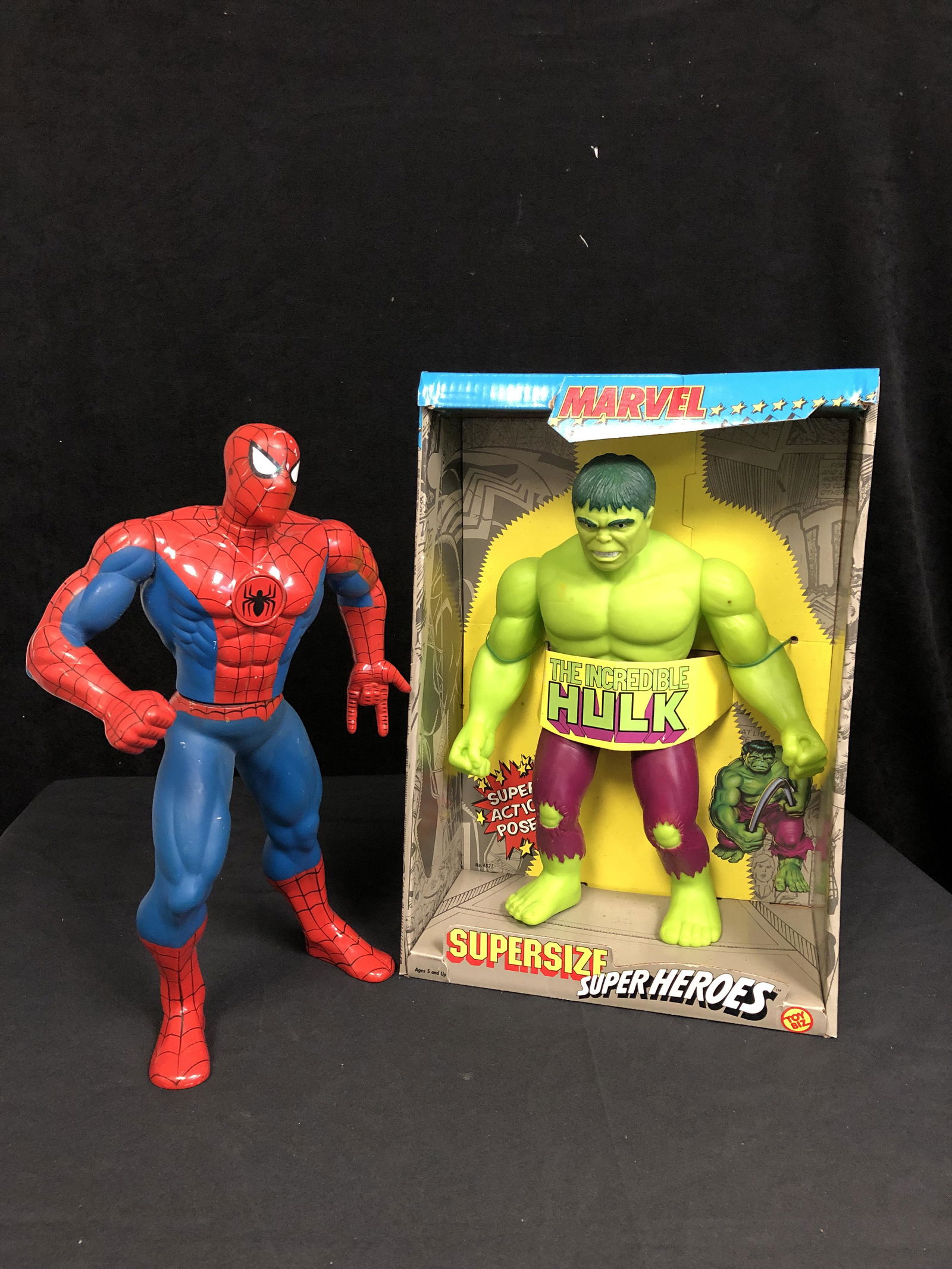 SPIDER-MAN/ THE INCREDIBLE HULK ACTION FIGURE LOT (1 of 1)