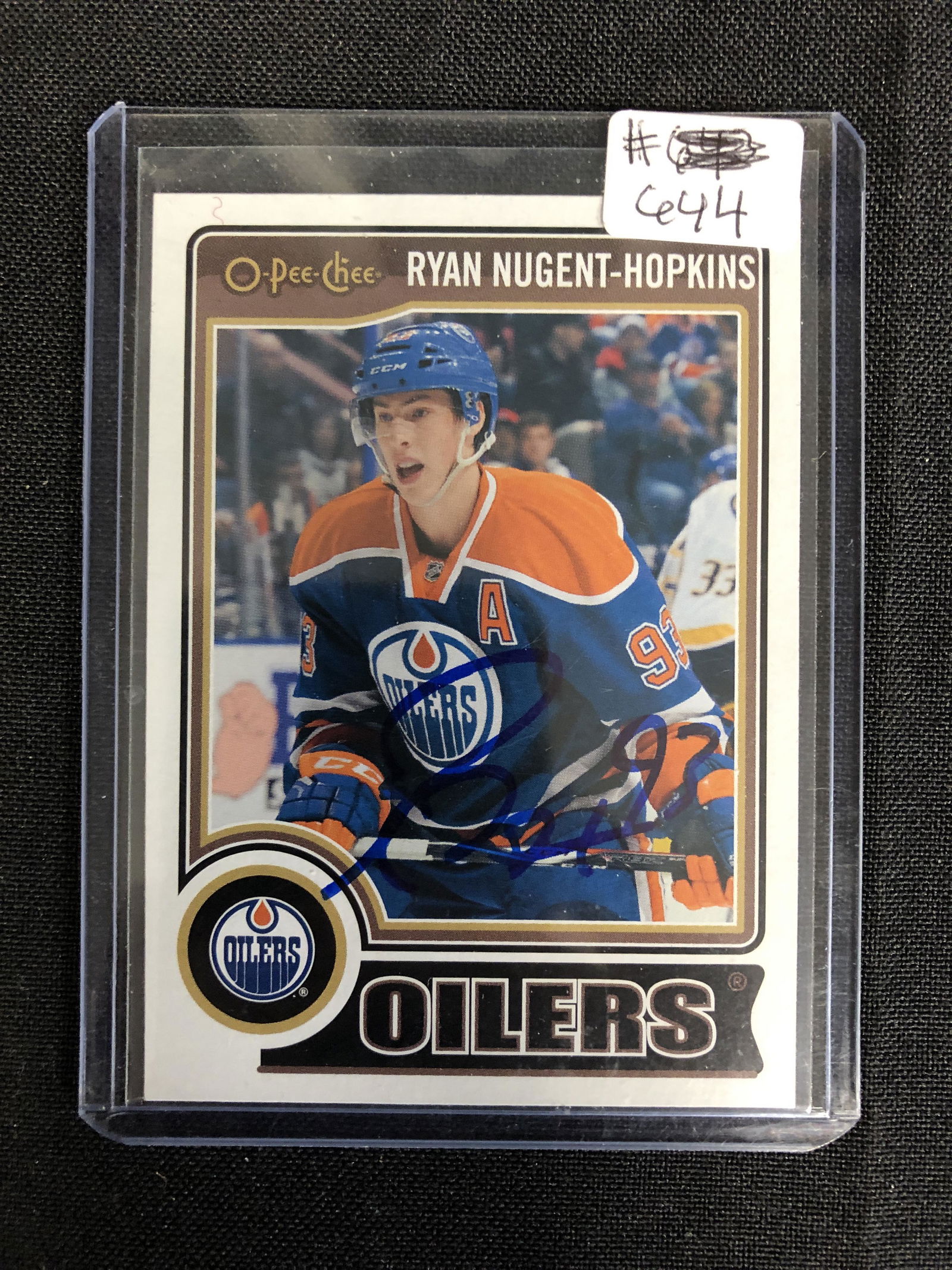 RYAN NUGENT-HOPKINS SIGNED TRADING CARD (1 of 2)