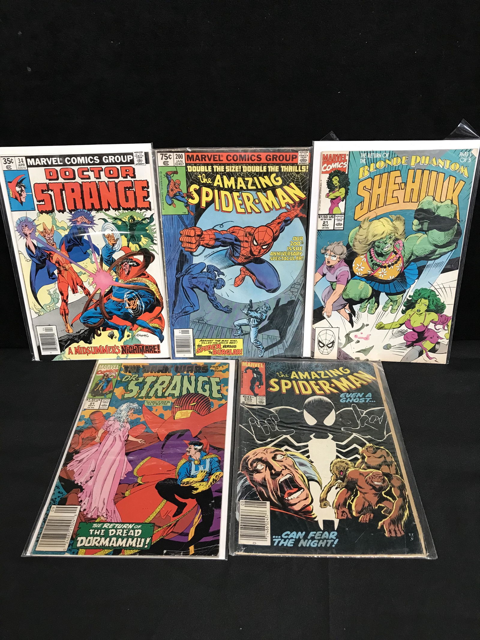 ASSORTED MARVEL COMIC BOOK LOT (1 of 1)